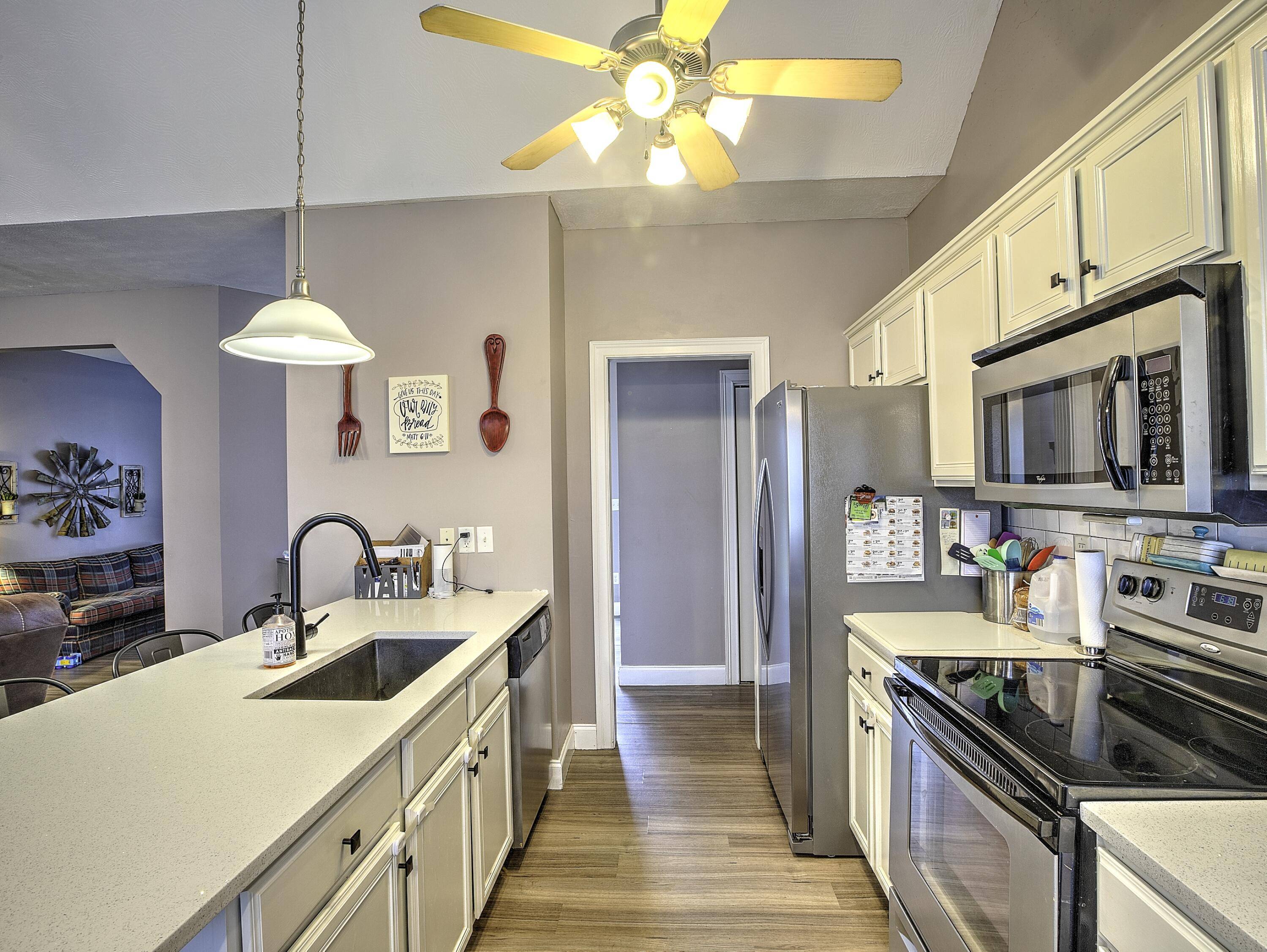 Somerset, KY 42503,372 Ridgewood Drive