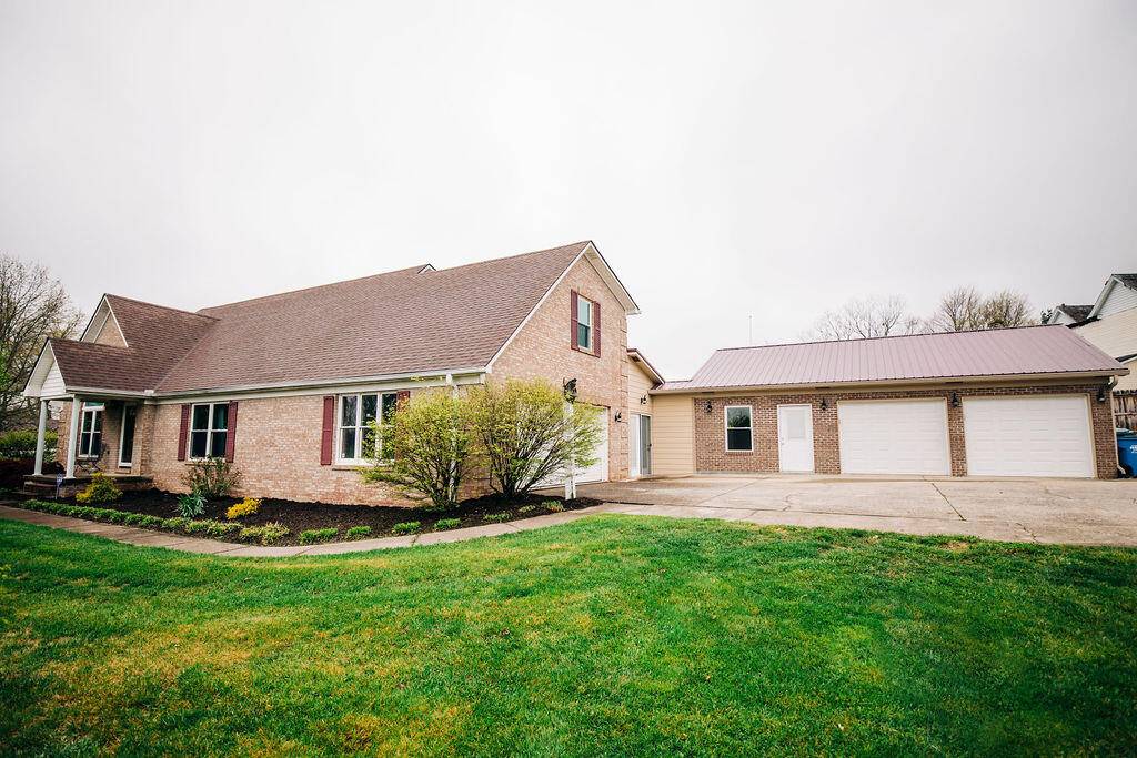 Lancaster, KY 40444,10 Cardinal Circle