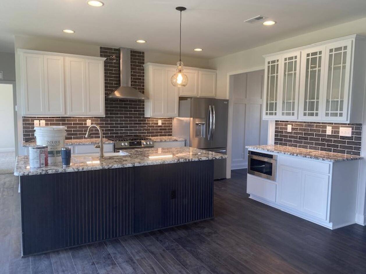 Lexington, KY 40511,660 Windflower Way