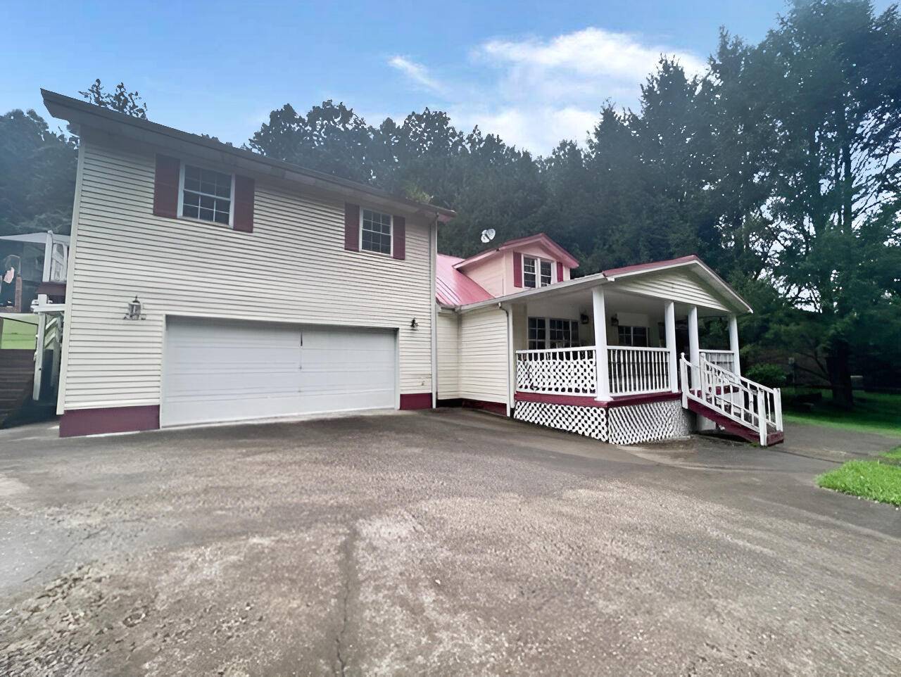 Belfry, KY 41514,2450 Forest Hills Road