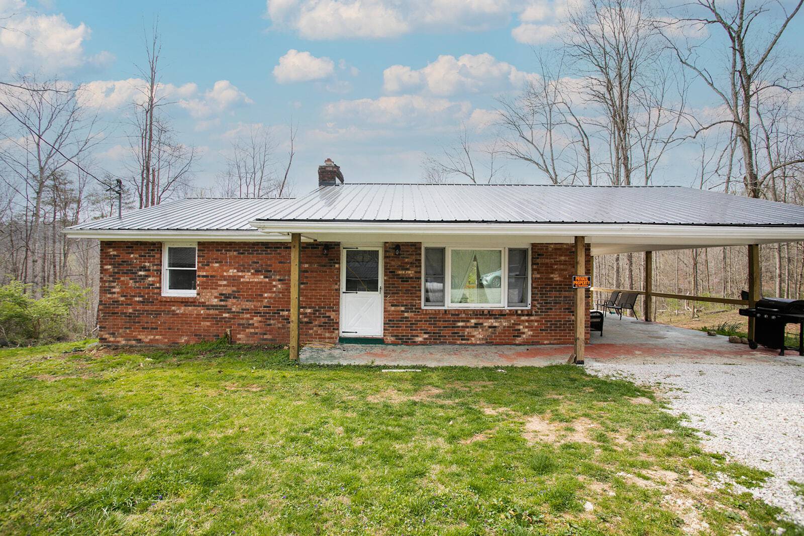 Frenchburg, KY 40322,15 Mary Ellen Court