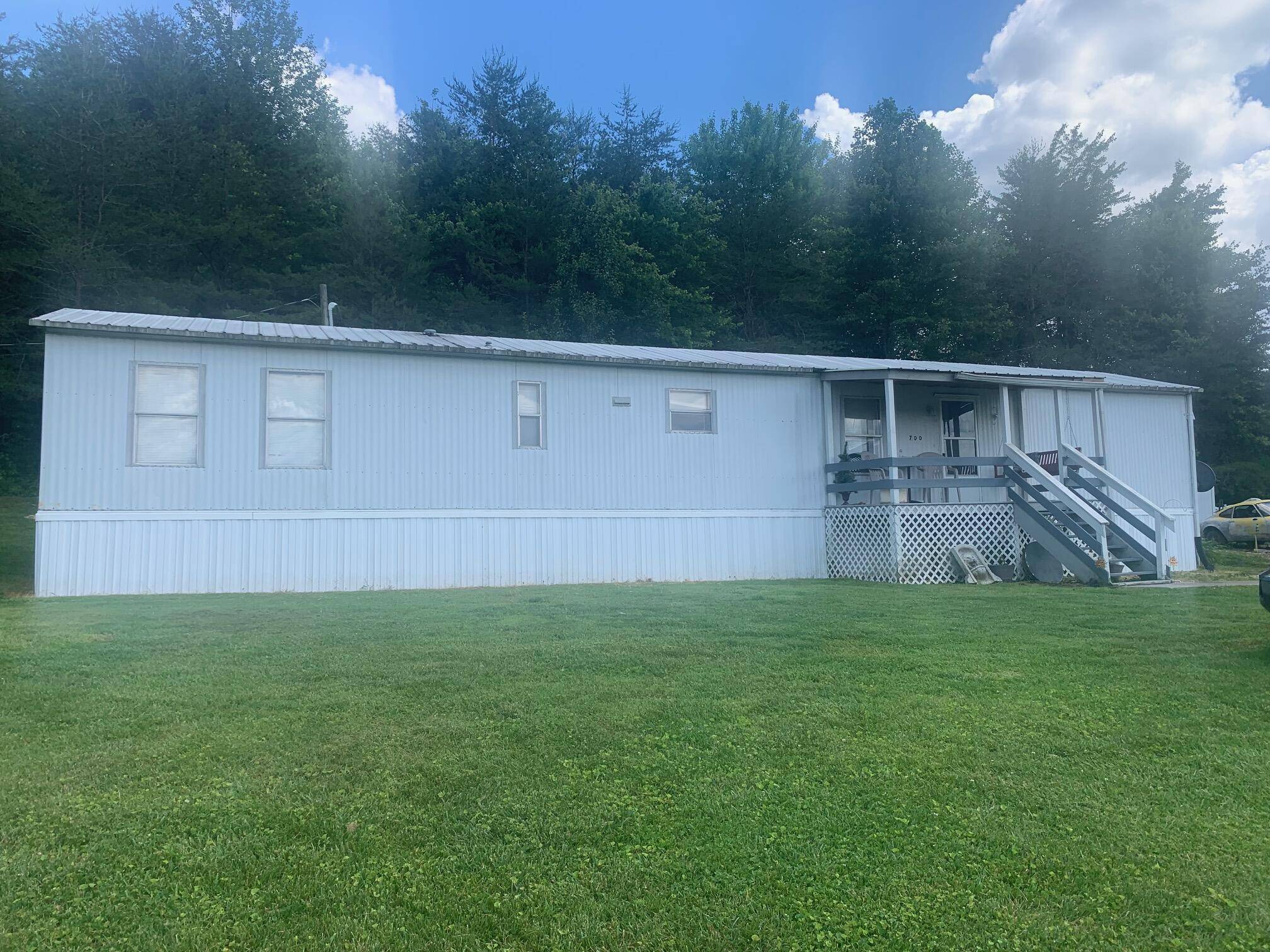 Hustonville, KY 40437,700 Rube Brown Road