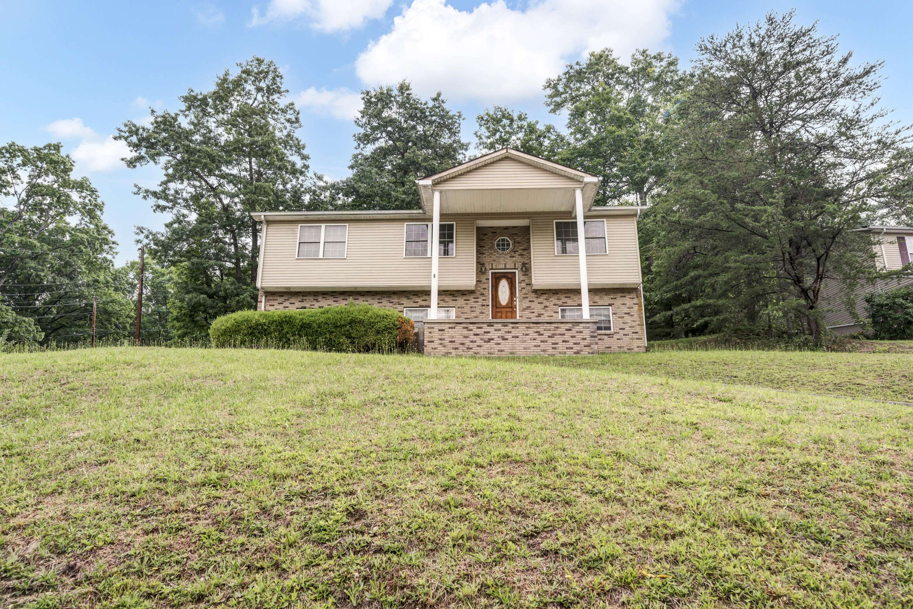 Morehead, KY 40351,112 Quail Hollow Road