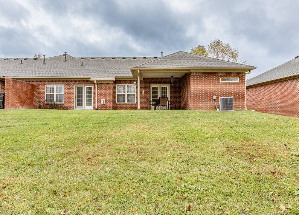 Frankfort, KY 40601,1013 Berry Hill Drive