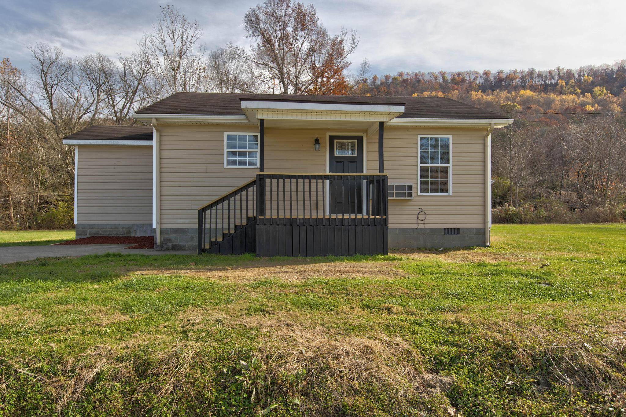 Clay City, KY 40312,95 Nolan Circle