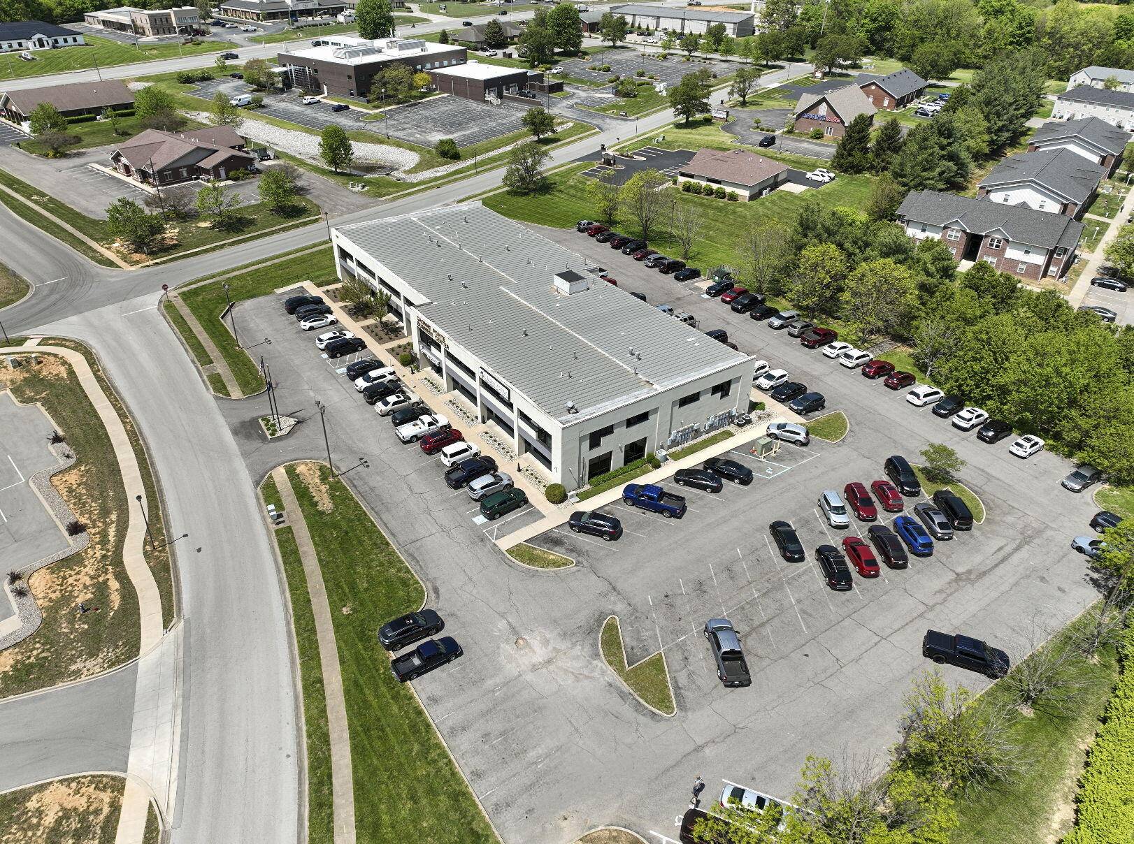 Elizabethtown, KY 42701,1107 Crowne Pointe Drive #204