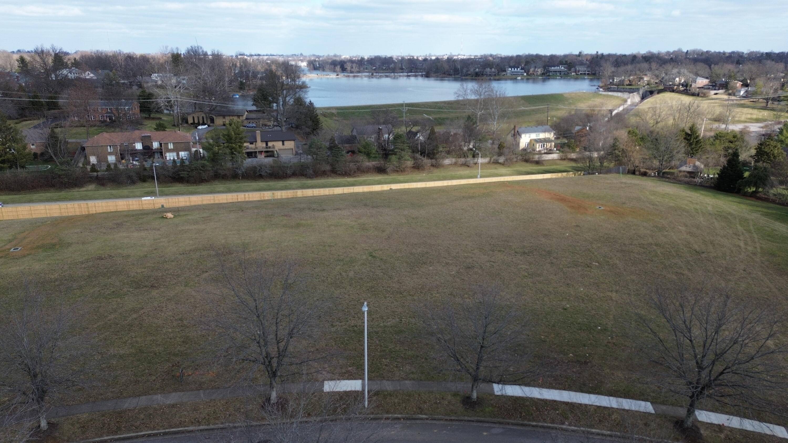 Lexington, KY 40502,3561 Coltneck Lane
