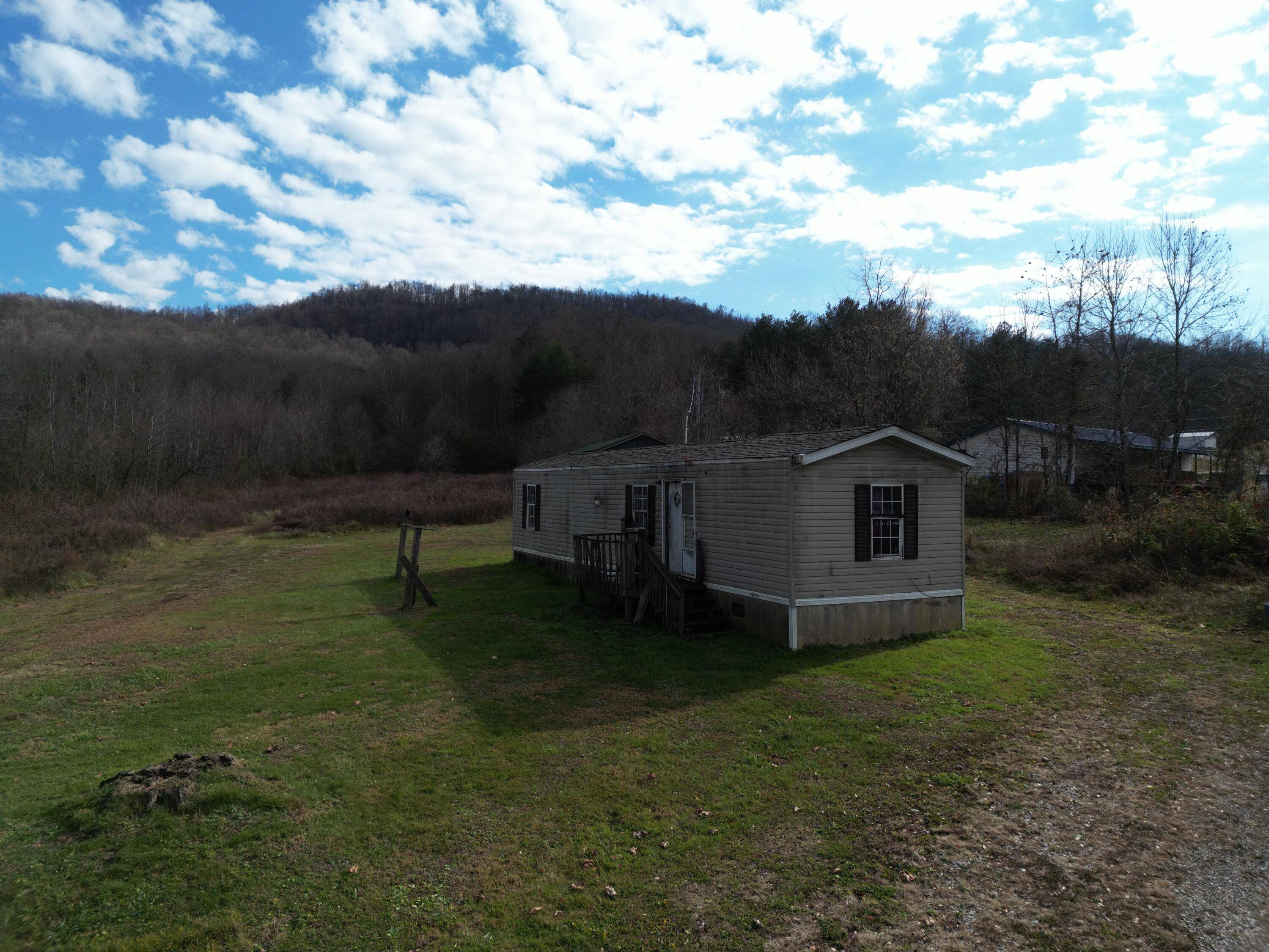 Rockholds, KY 40759,7568 Highway 26