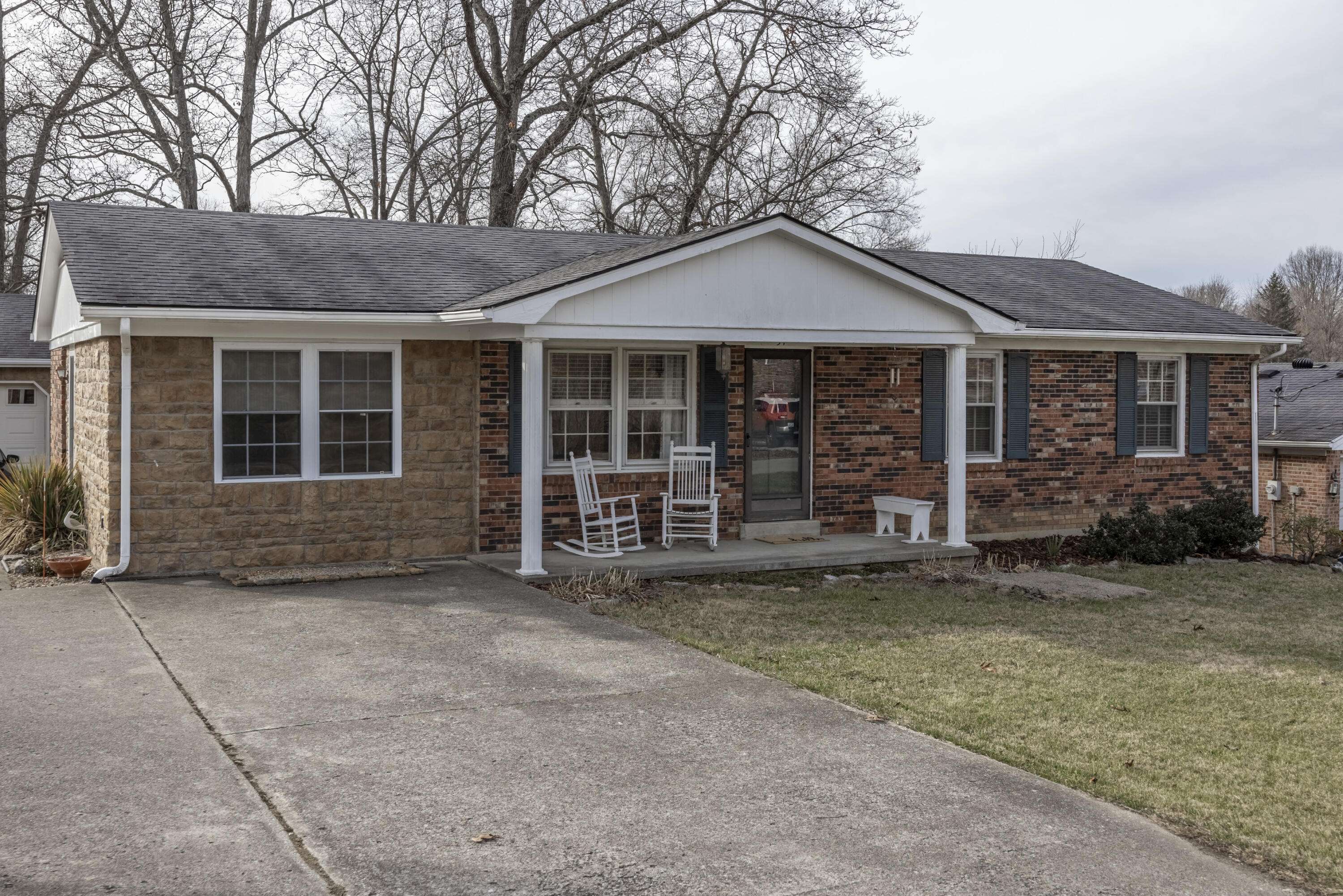 Frankfort, KY 40601,31 Roscoe Court