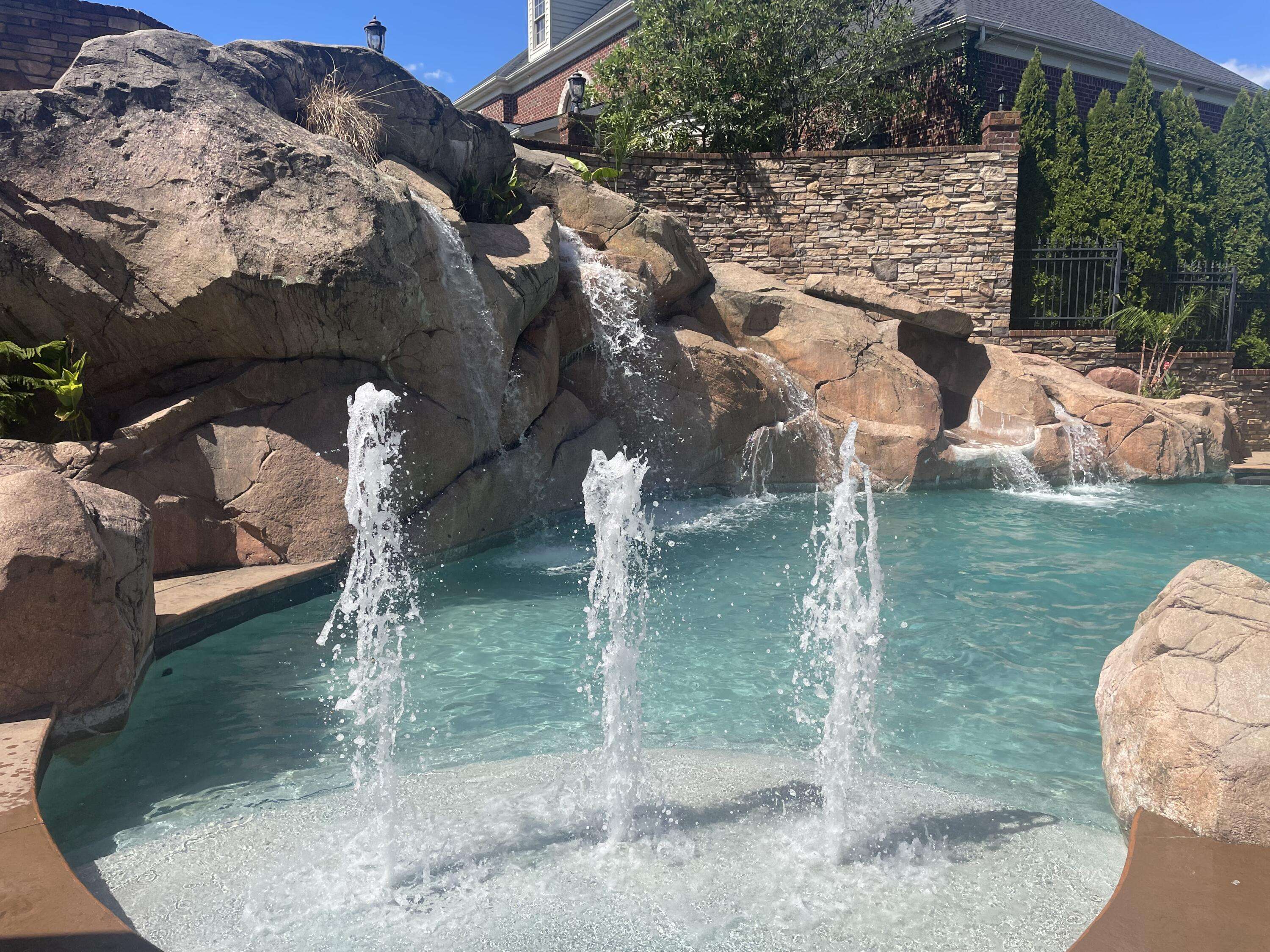 Lexington, KY 40515,200 Kelburn Court