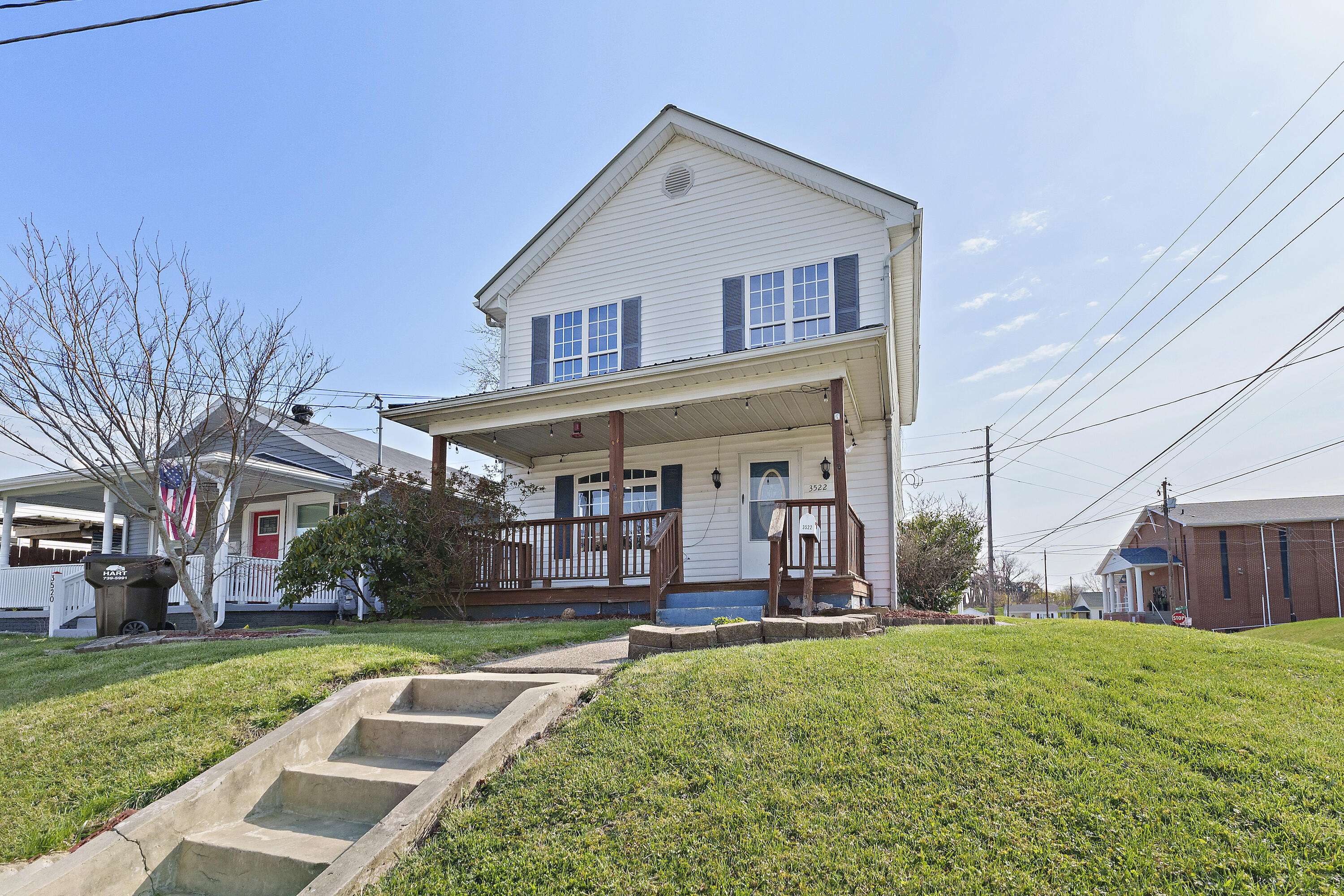 Catlettsburg, KY 41129,3522 Short Street