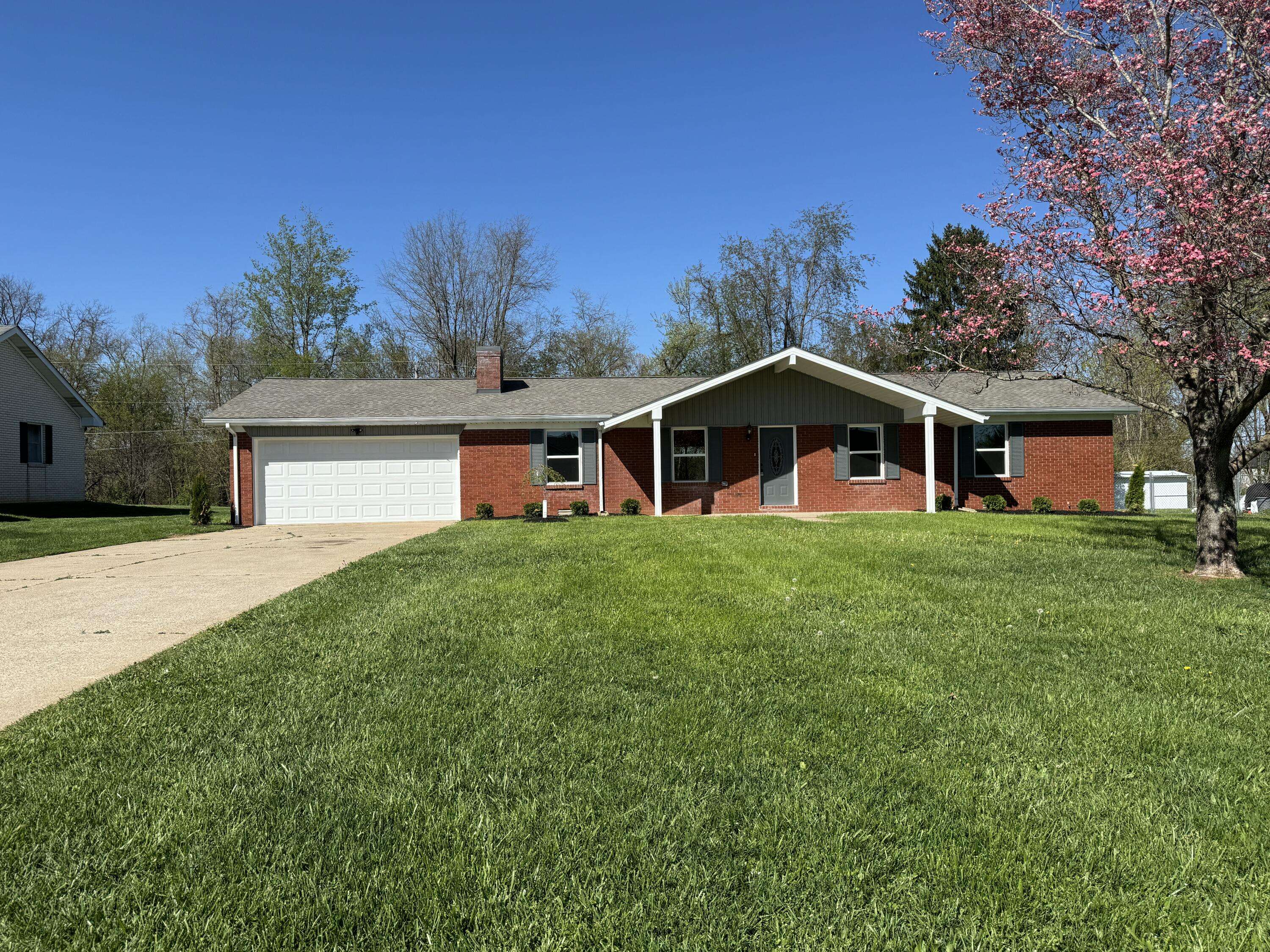 Somerset, KY 42503,2016 Pond Meadow Road