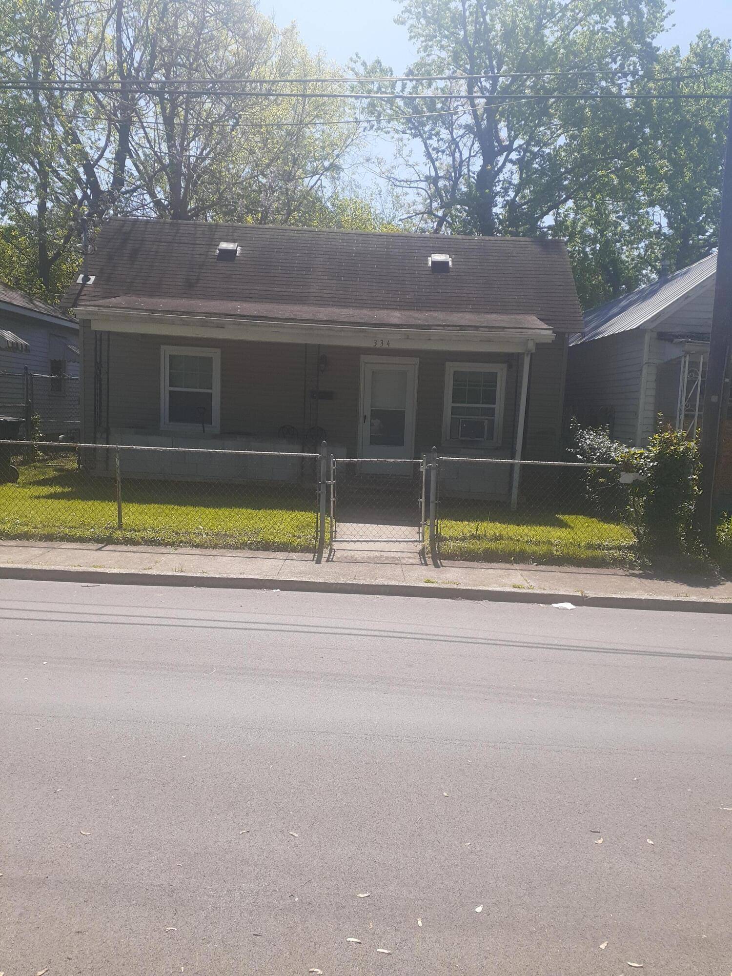 Lexington, KY 40508,334 Oak Street
