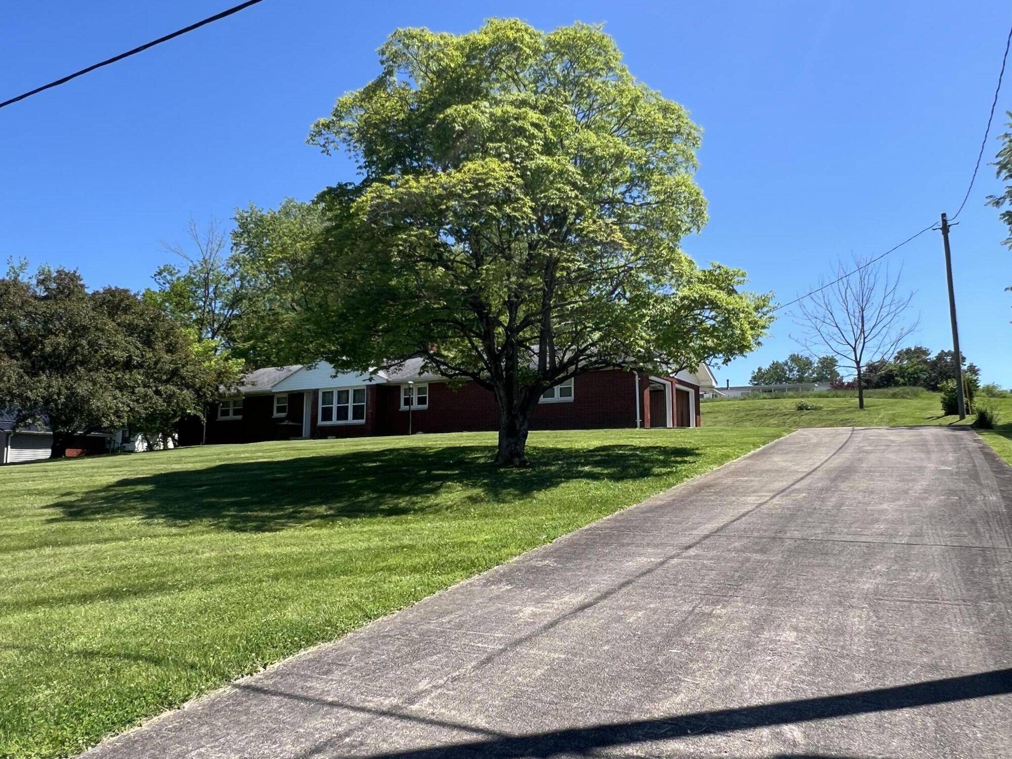 Jamestown, KY 42629,356 West Cumberland Avenue