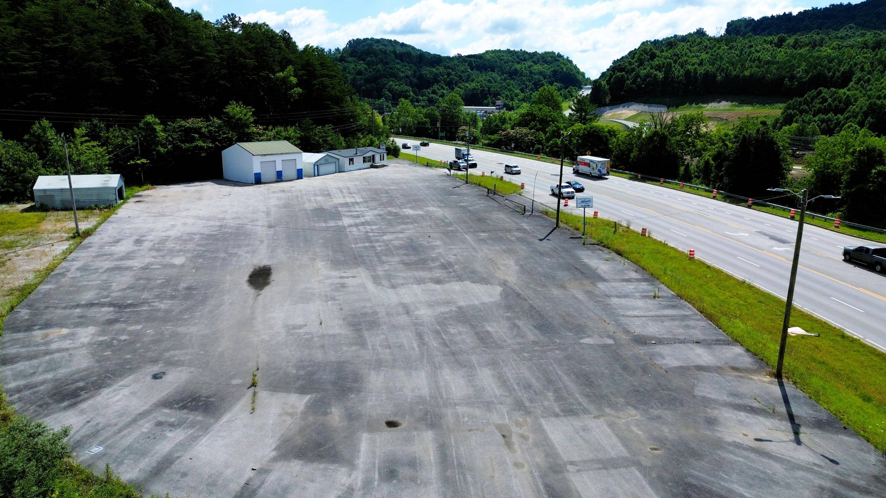 Corbin, KY 40701,1802 Cumberland Falls Highway