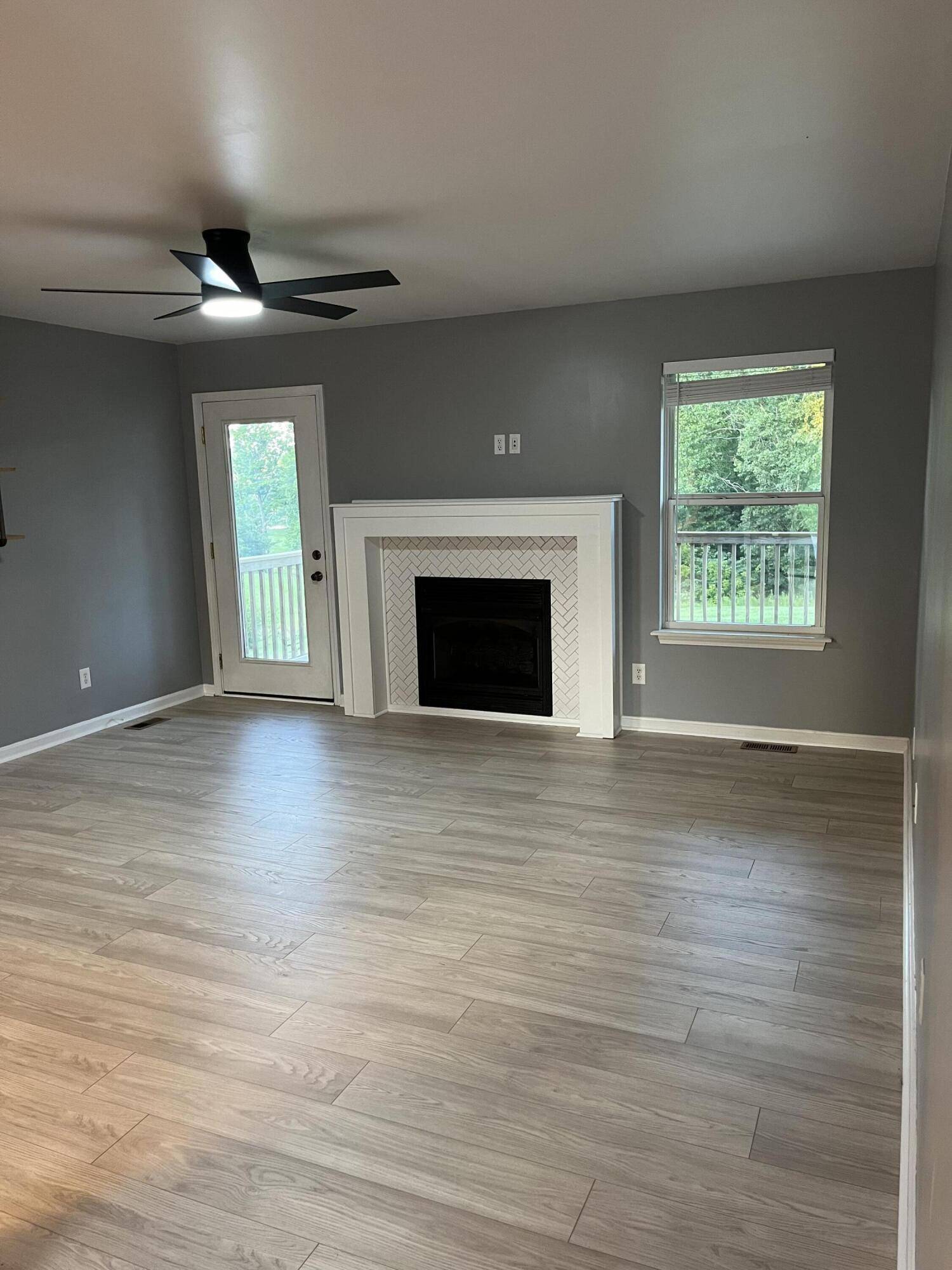 La Grange, KY 40031,2025 Miller Lane