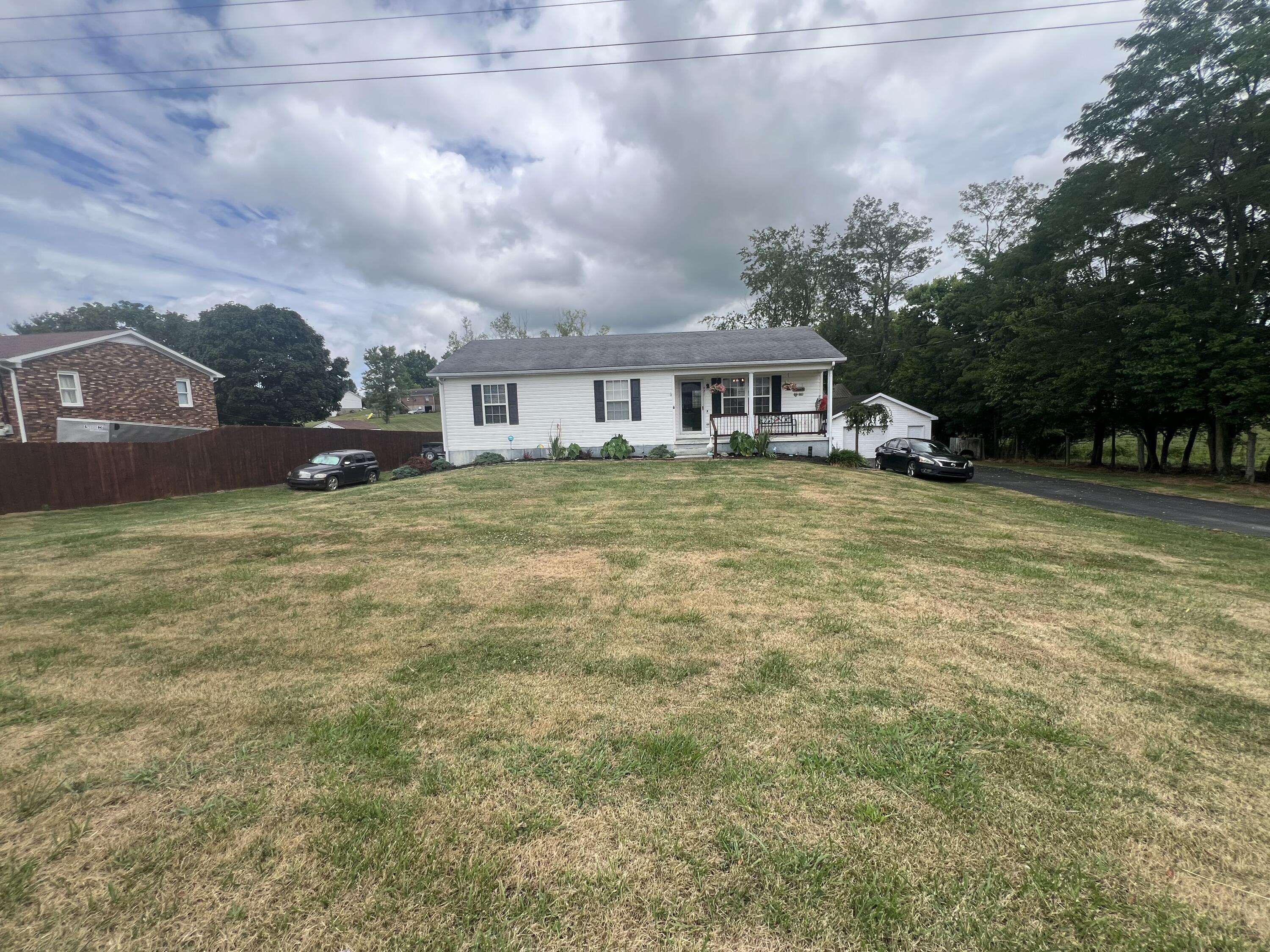 Lancaster, KY 40444,421 Crab Orchard Street