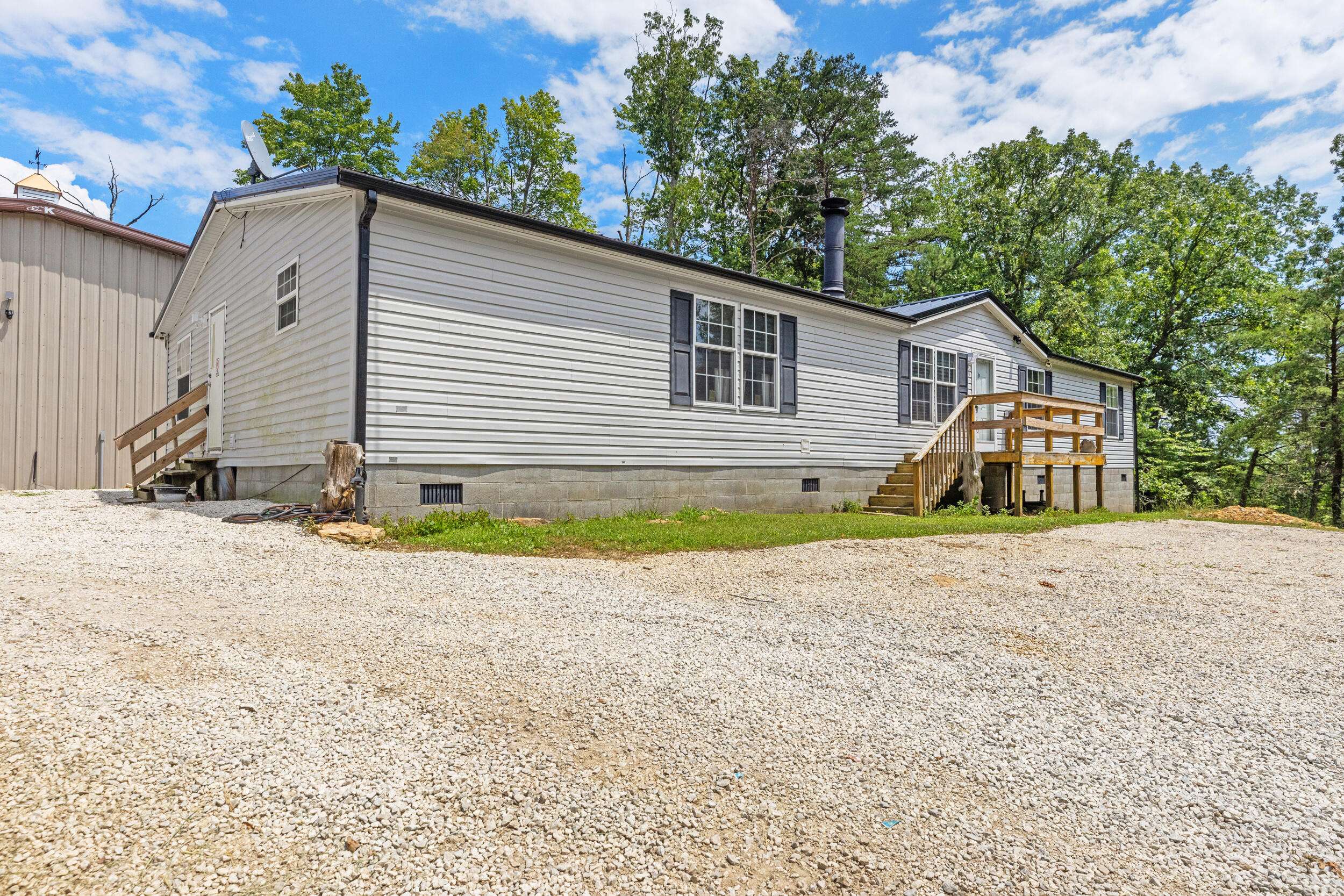 Zoe, KY 41397,4743 Shoemaker Ridge