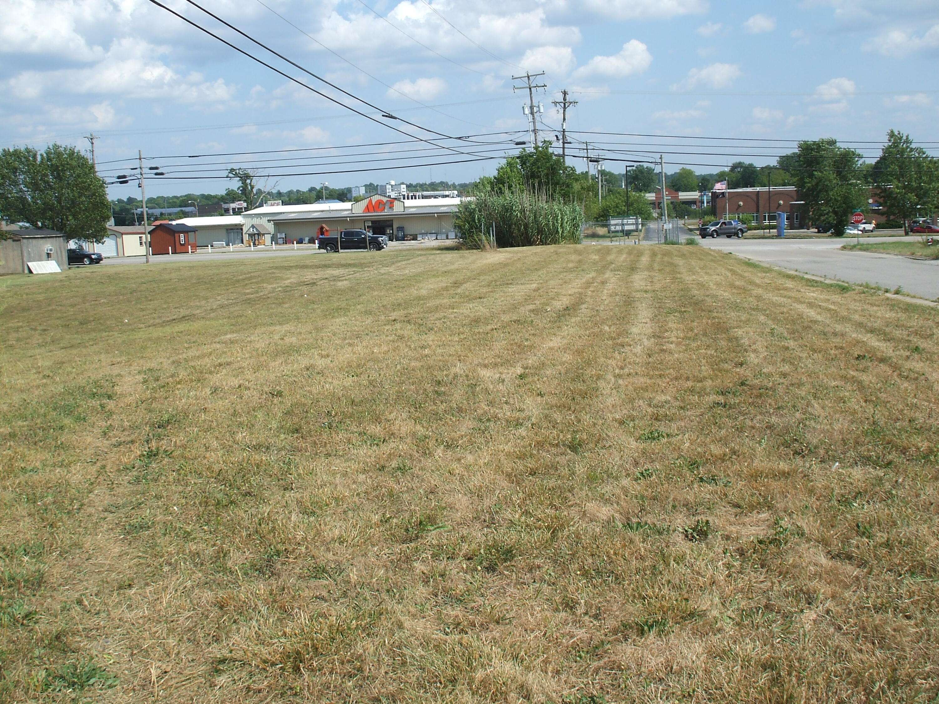 Lawrenceburg, KY 40342,1 Fieldstone Drive