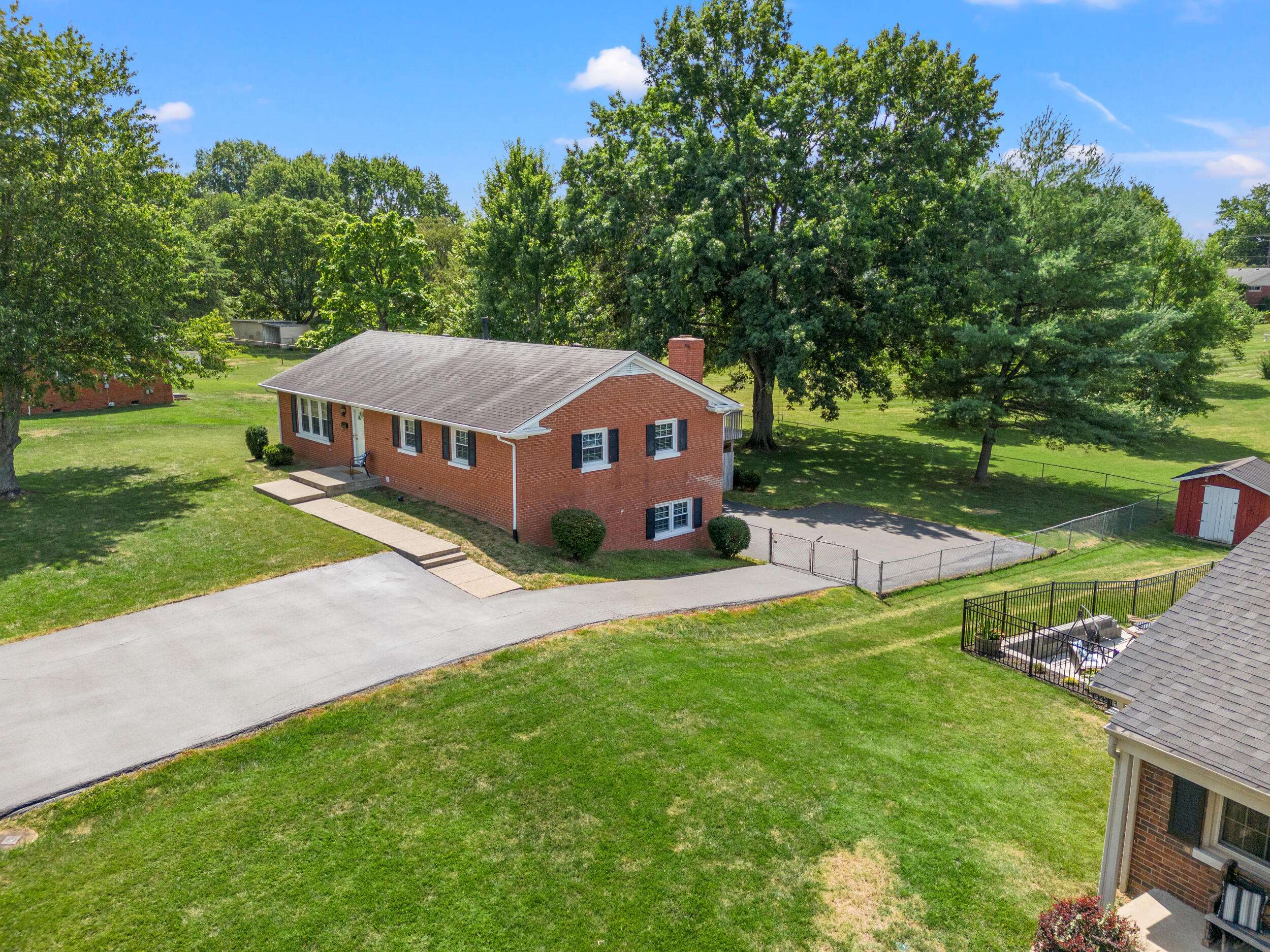 Georgetown, KY 40324,600 Seminole Trail