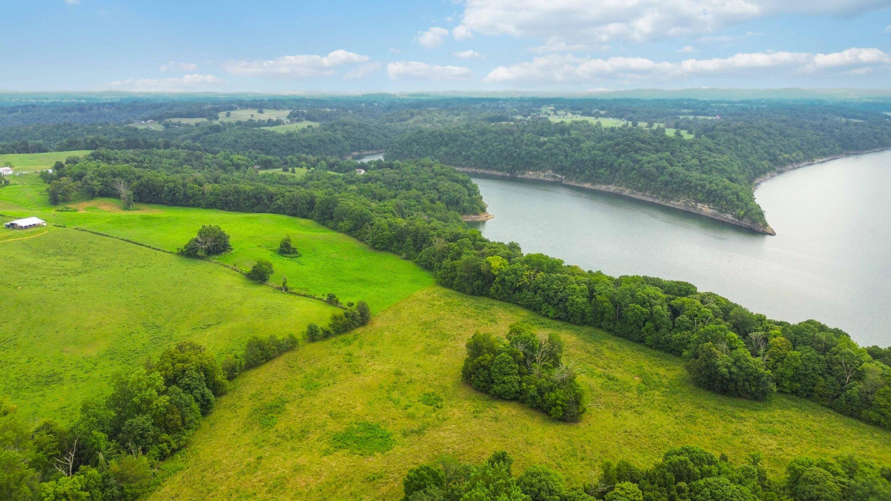 Nancy, KY 42544,75 Fishing Creek Road