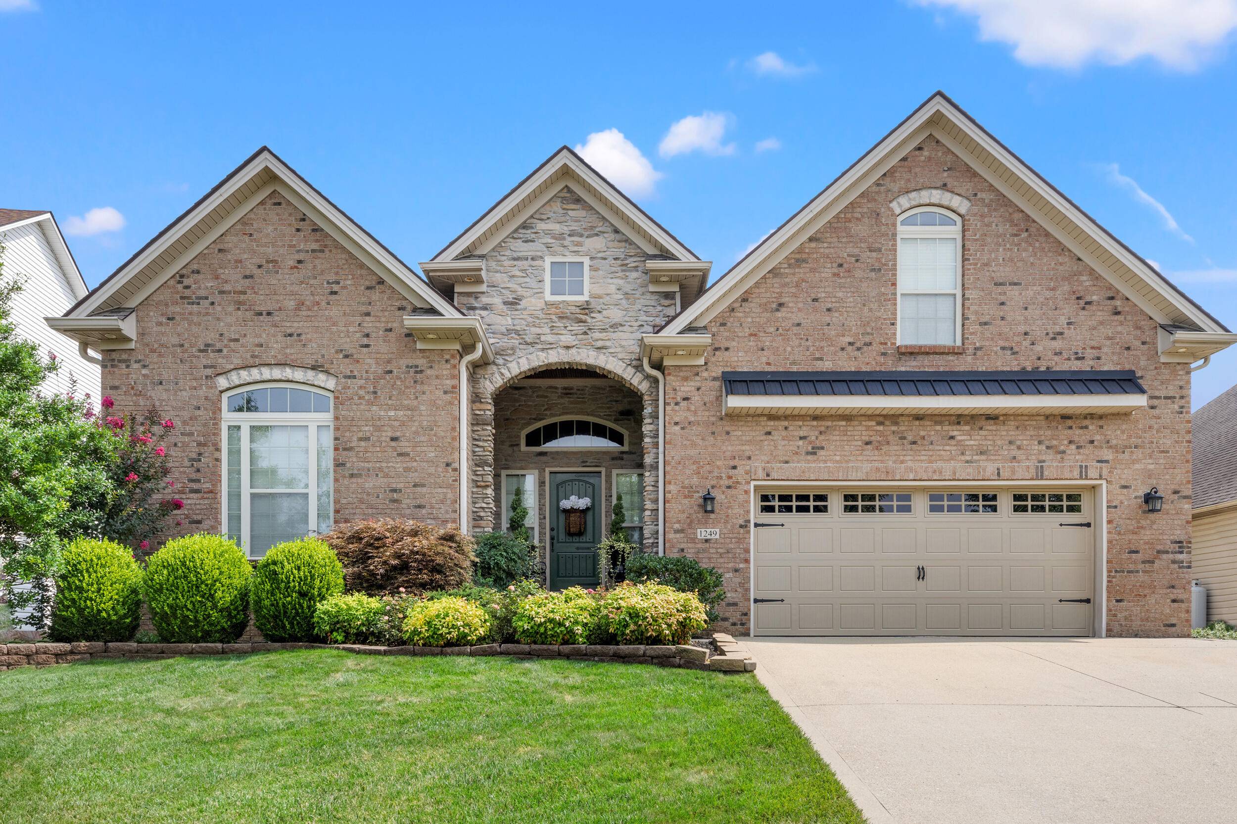 Lexington, KY 40509,1249 Passage Mound Way