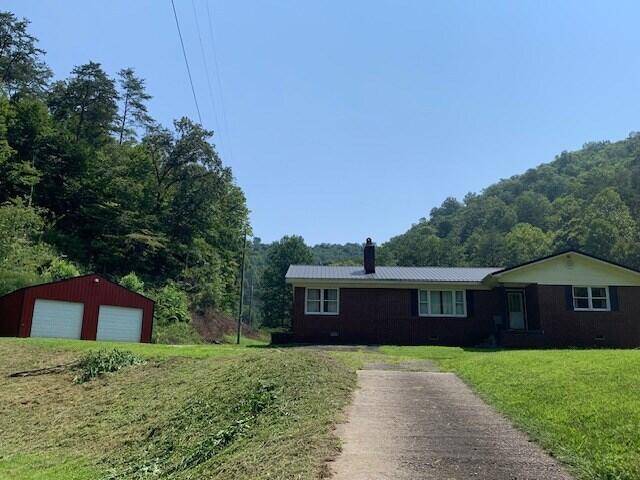 Martin, KY 41649,1023 Arkansas Creek Road Road