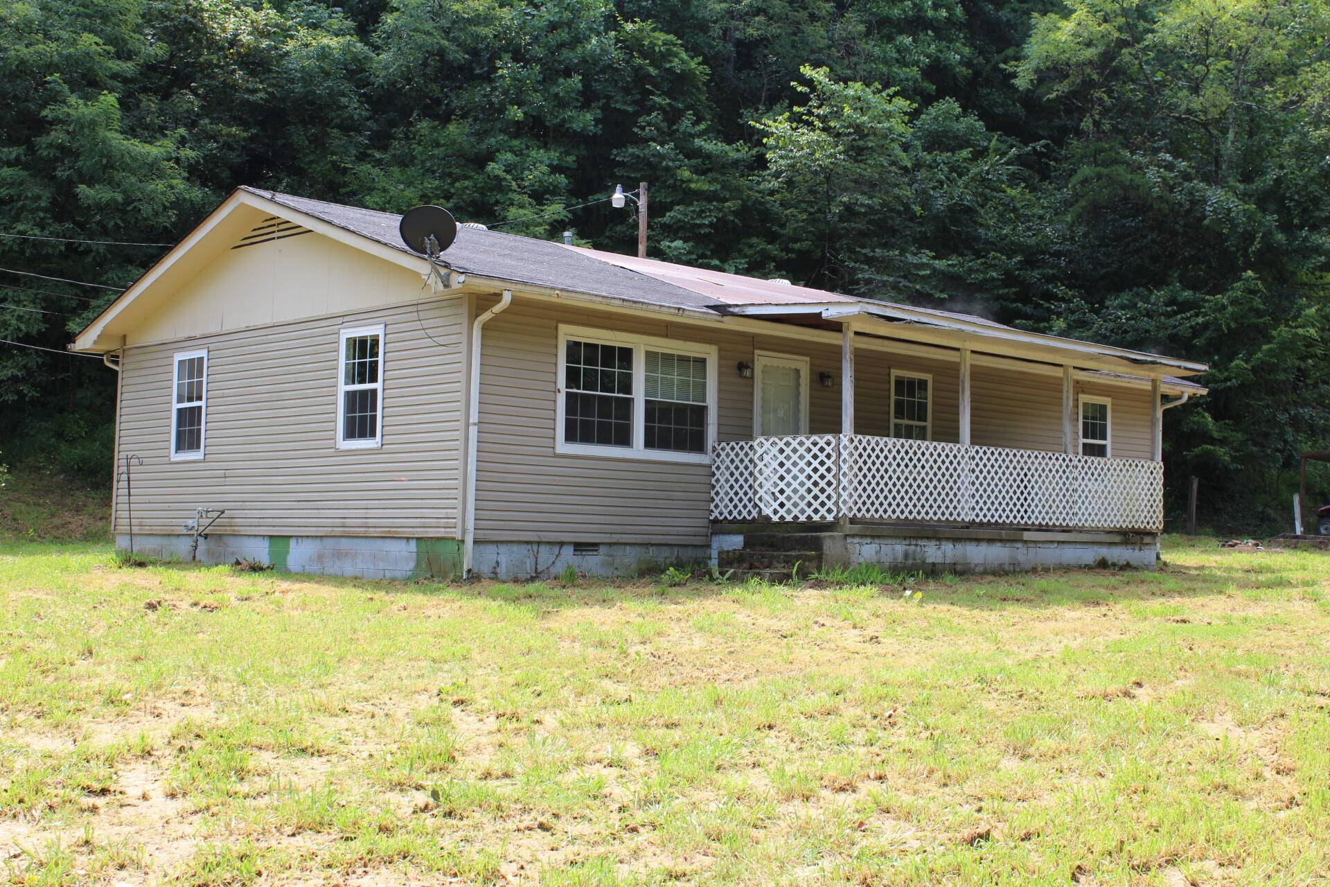 Barbourville, KY 40906,1600 KY 3440