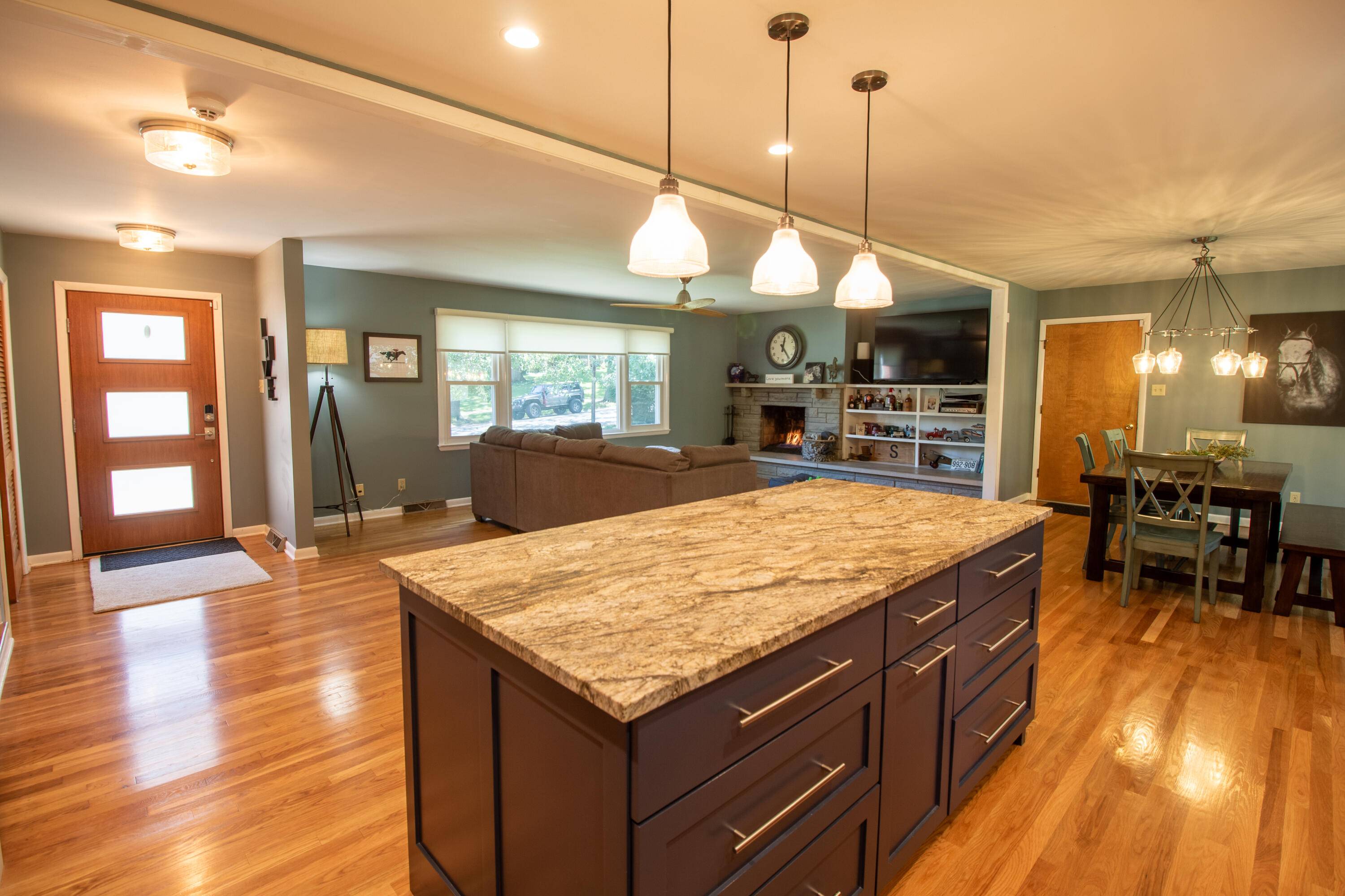 Versailles, KY 40383,529 Meadow Lane