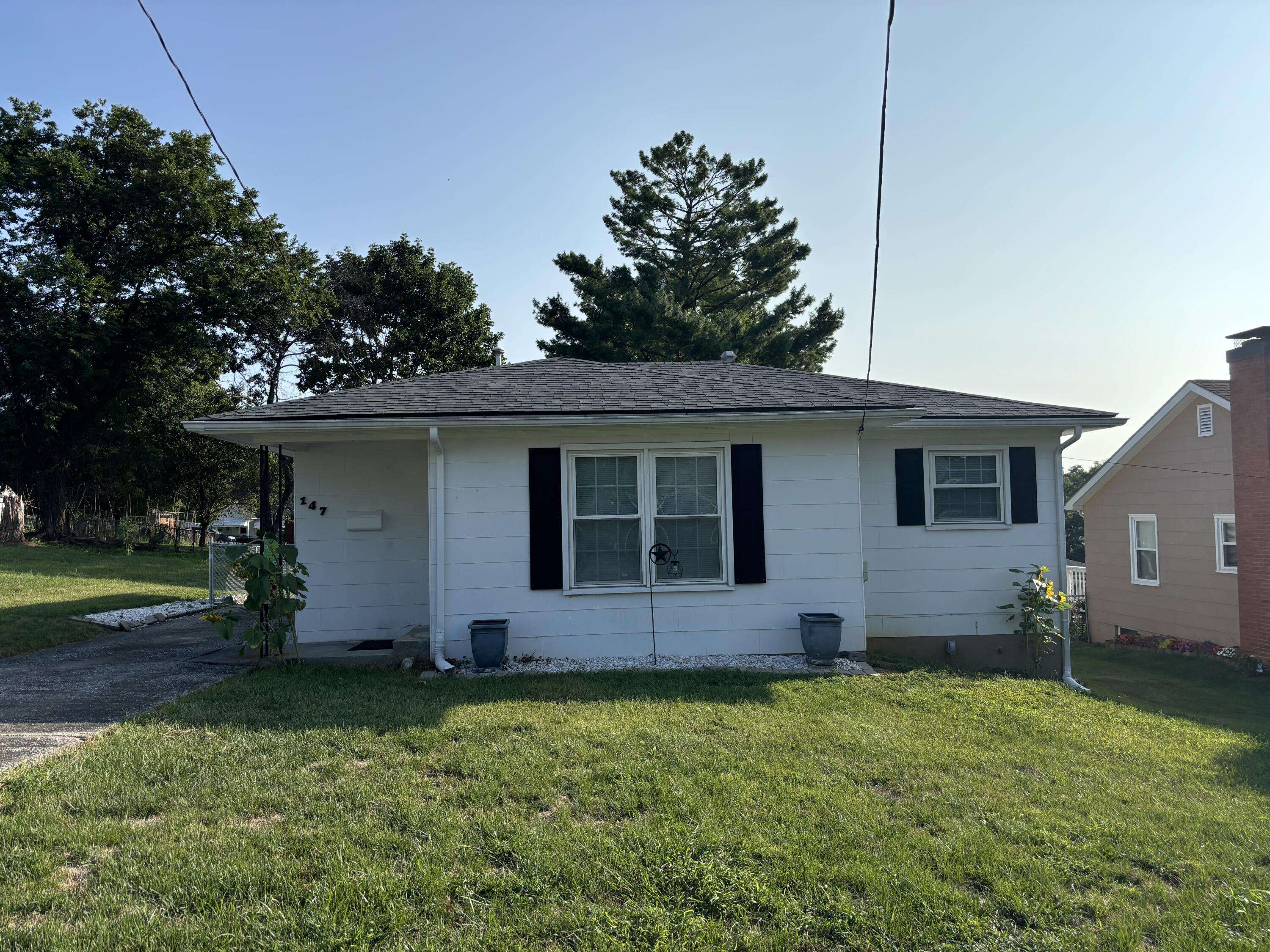 Frankfort, KY 40601,147 Rolling Acres Drive