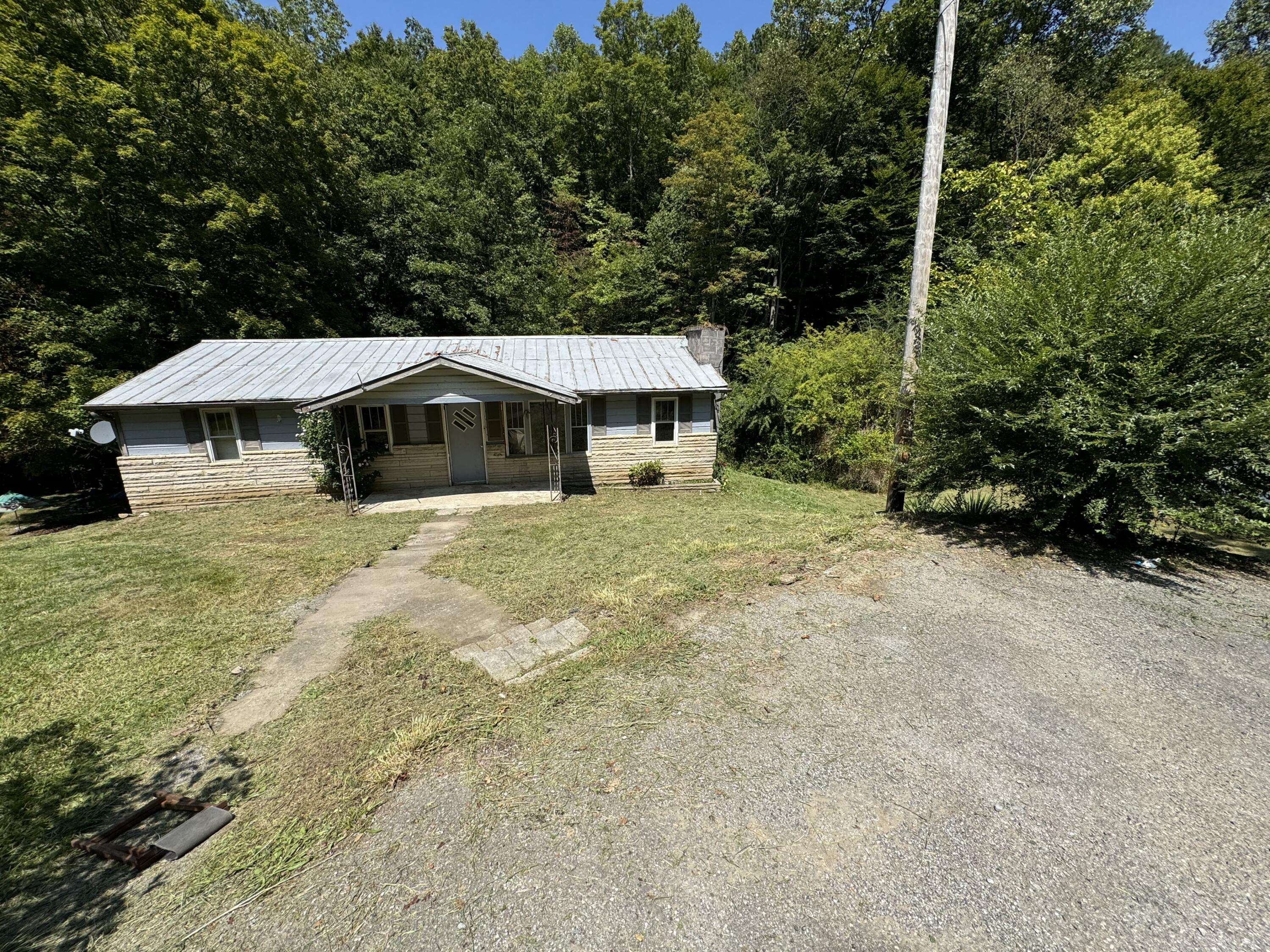 Mallie, KY 41836,49 Delmar Lane