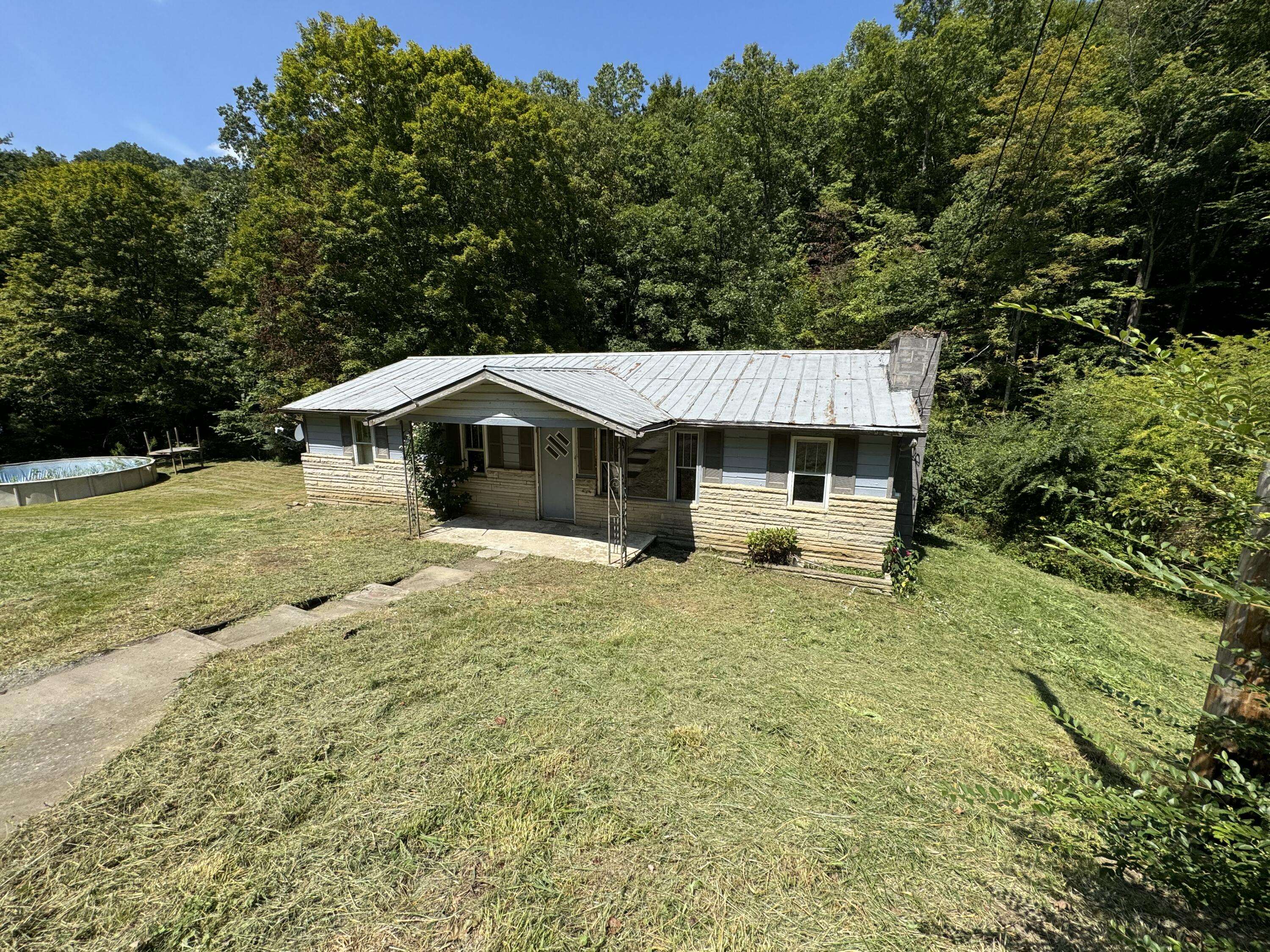 Mallie, KY 41836,21 Delmar