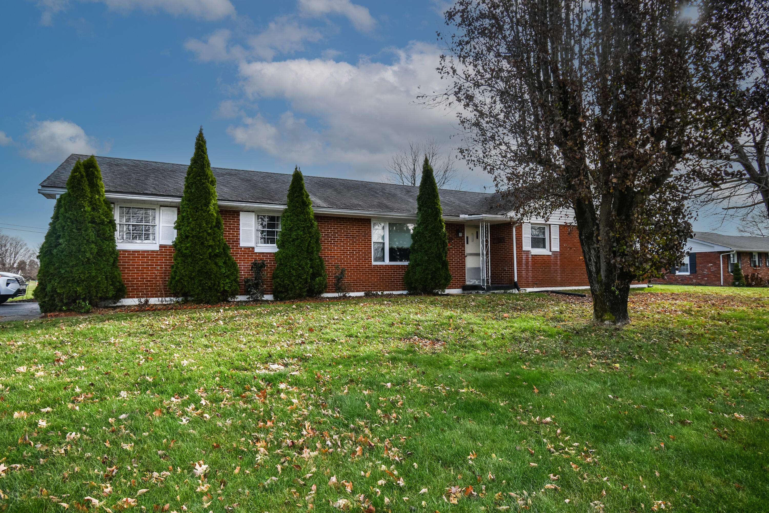 Flemingsburg, KY 41041,140 Country Lane