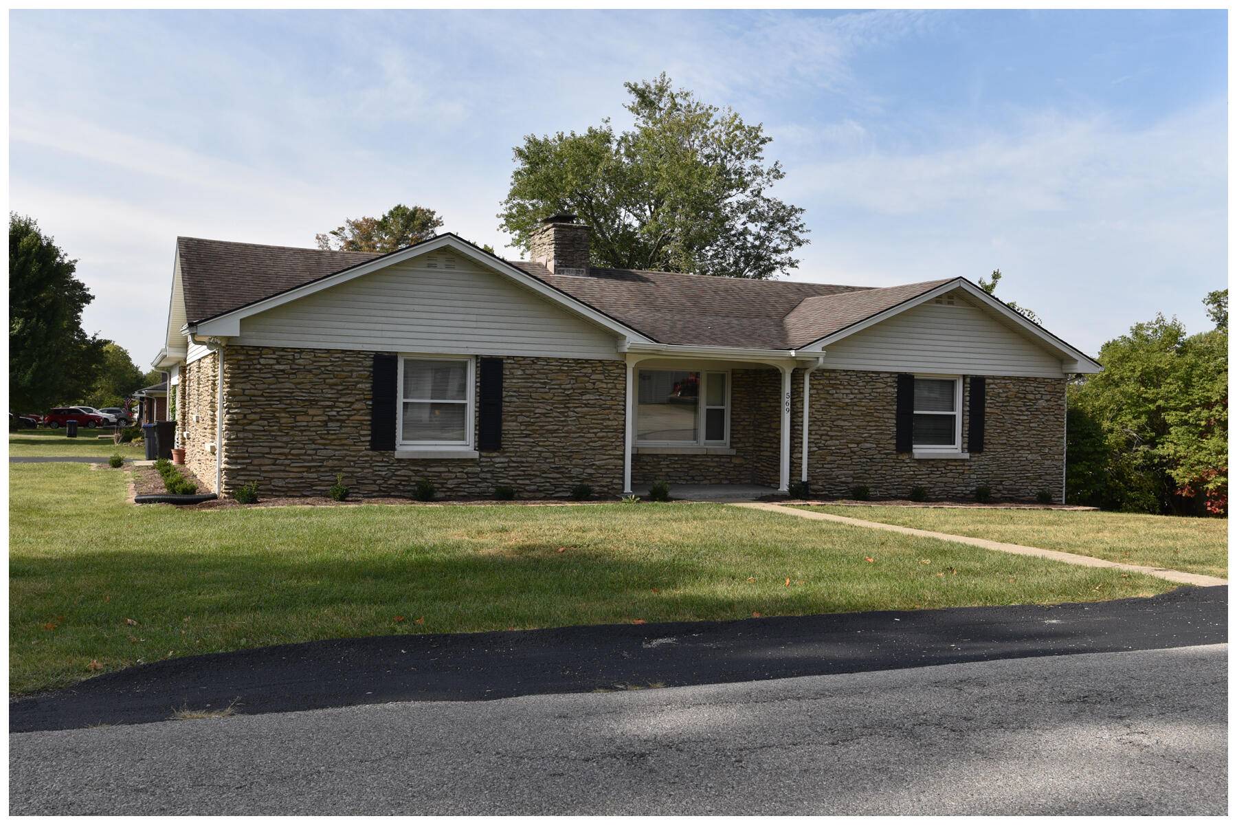 Frankfort, KY 40601,569 flamingo Avenue