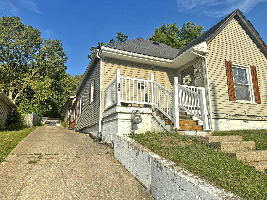 Paris, KY 40361,248 Parrish Avenue