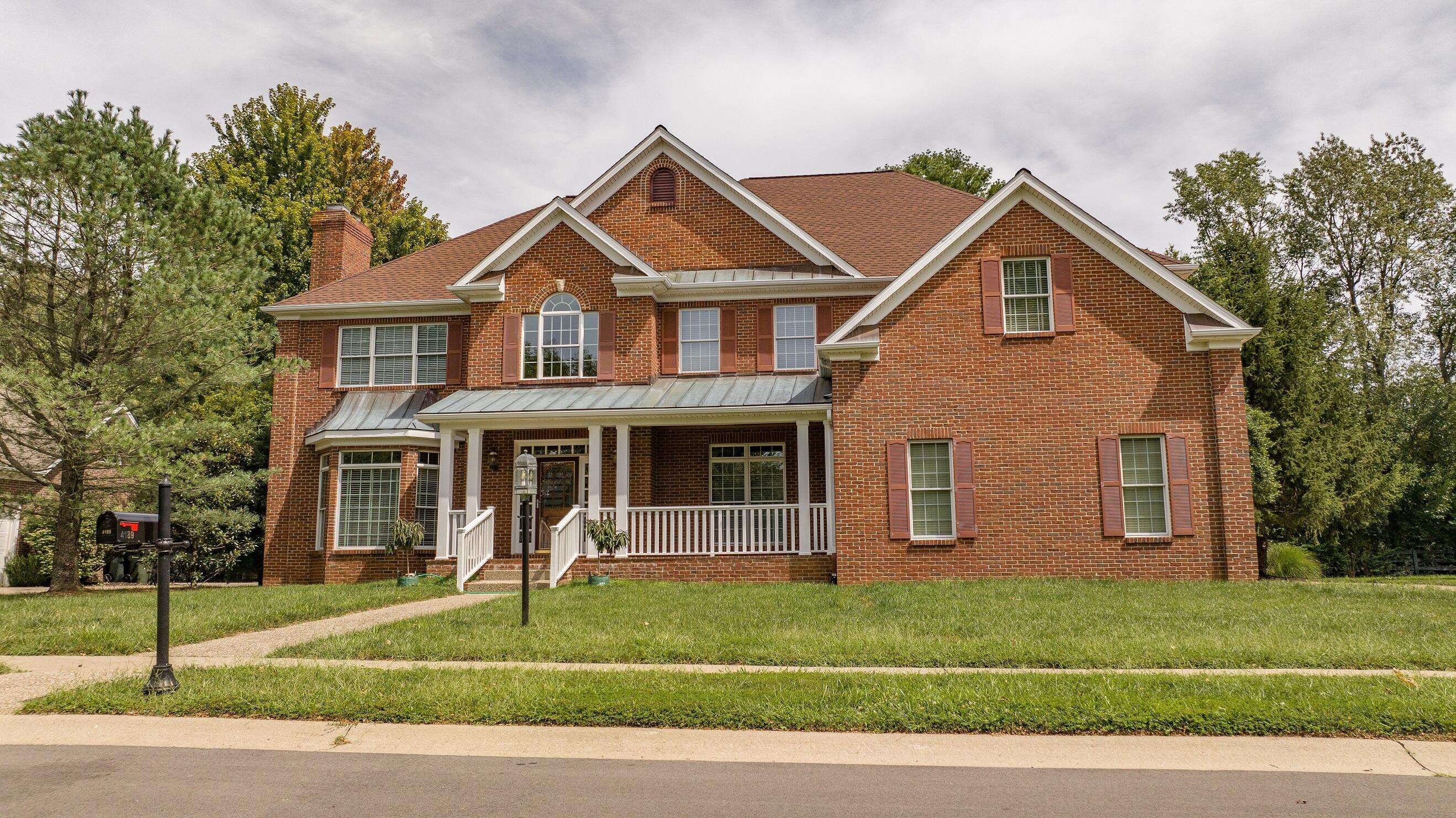 Lexington, KY 40504,4189 John Alden Lane