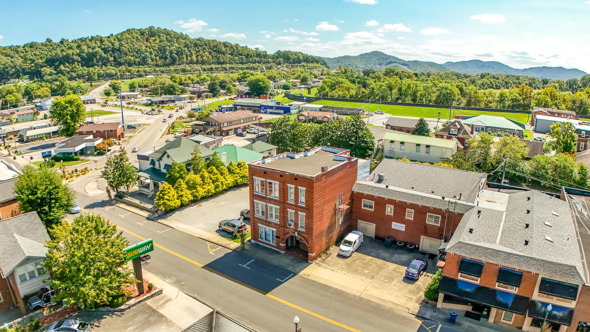 Barbourville, KY 40906,222 Knox Street