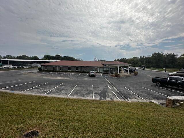 Somerset, KY 42503,298 Bogle Street #B