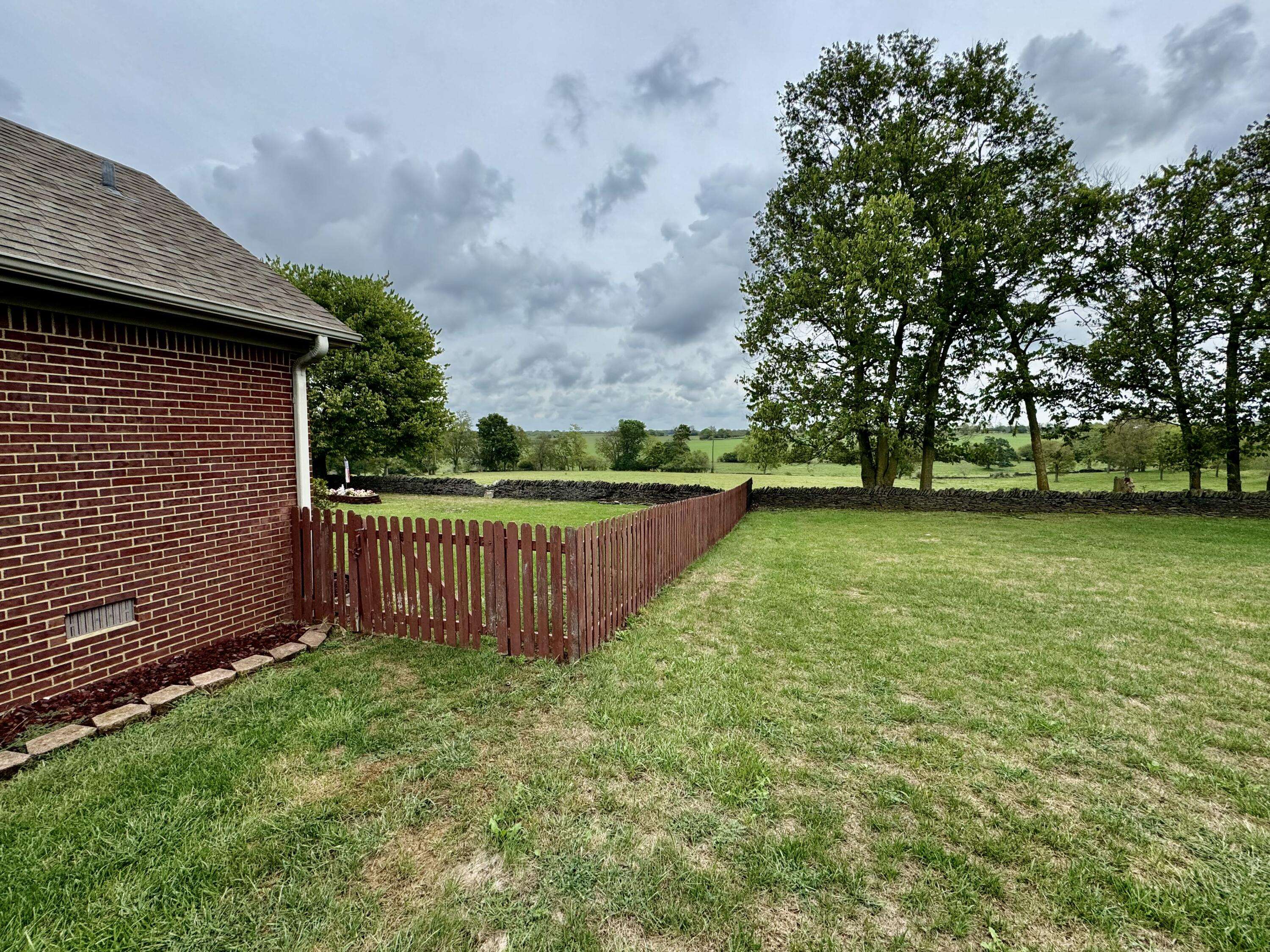 Danville, KY 40422,118 Ridge View Road