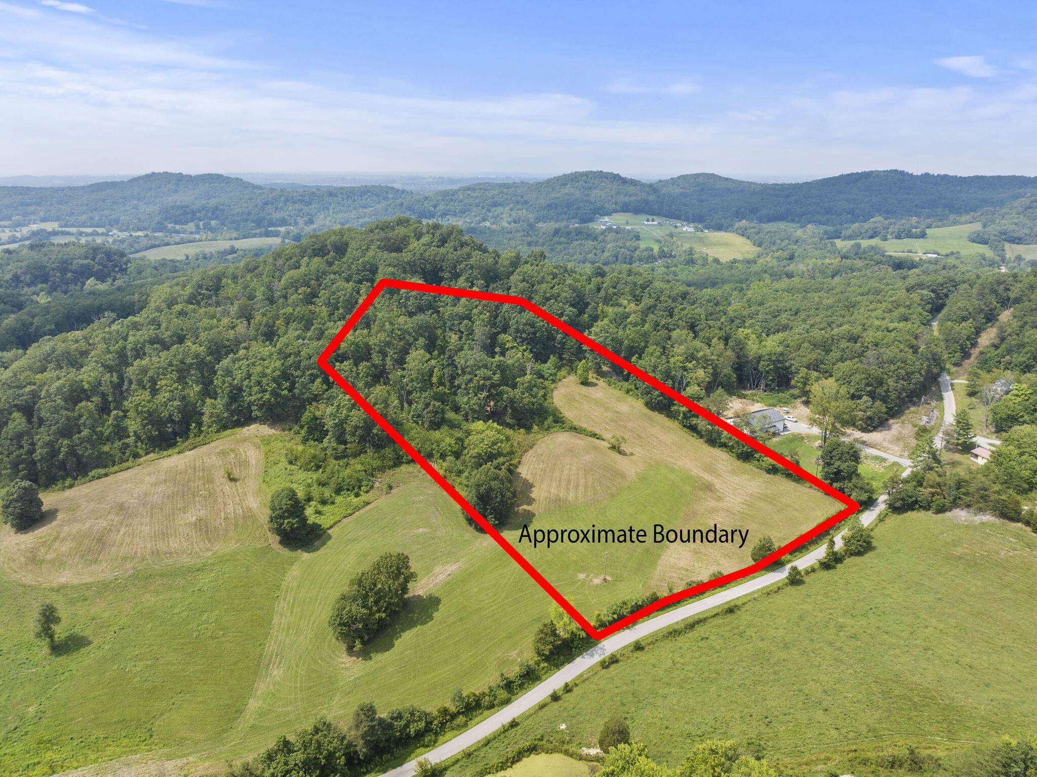 Crab Orchard, KY 40419,9999 Dripping Springs Road