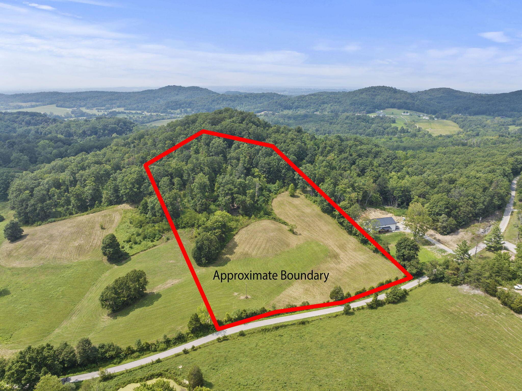 Crab Orchard, KY 40419,9999 Dripping Springs Road