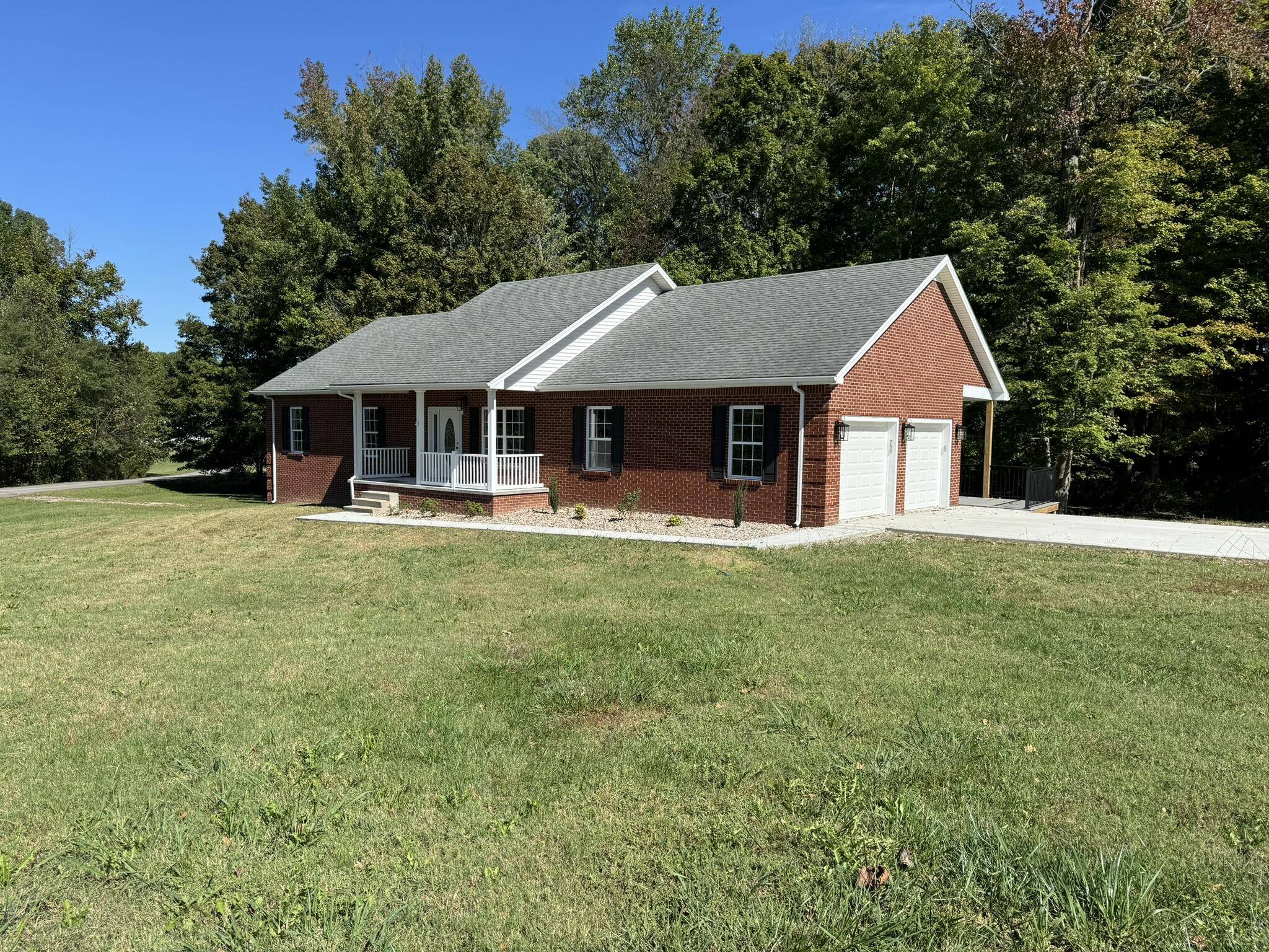 Columbia, KY 42728,11 Bradbury Drive