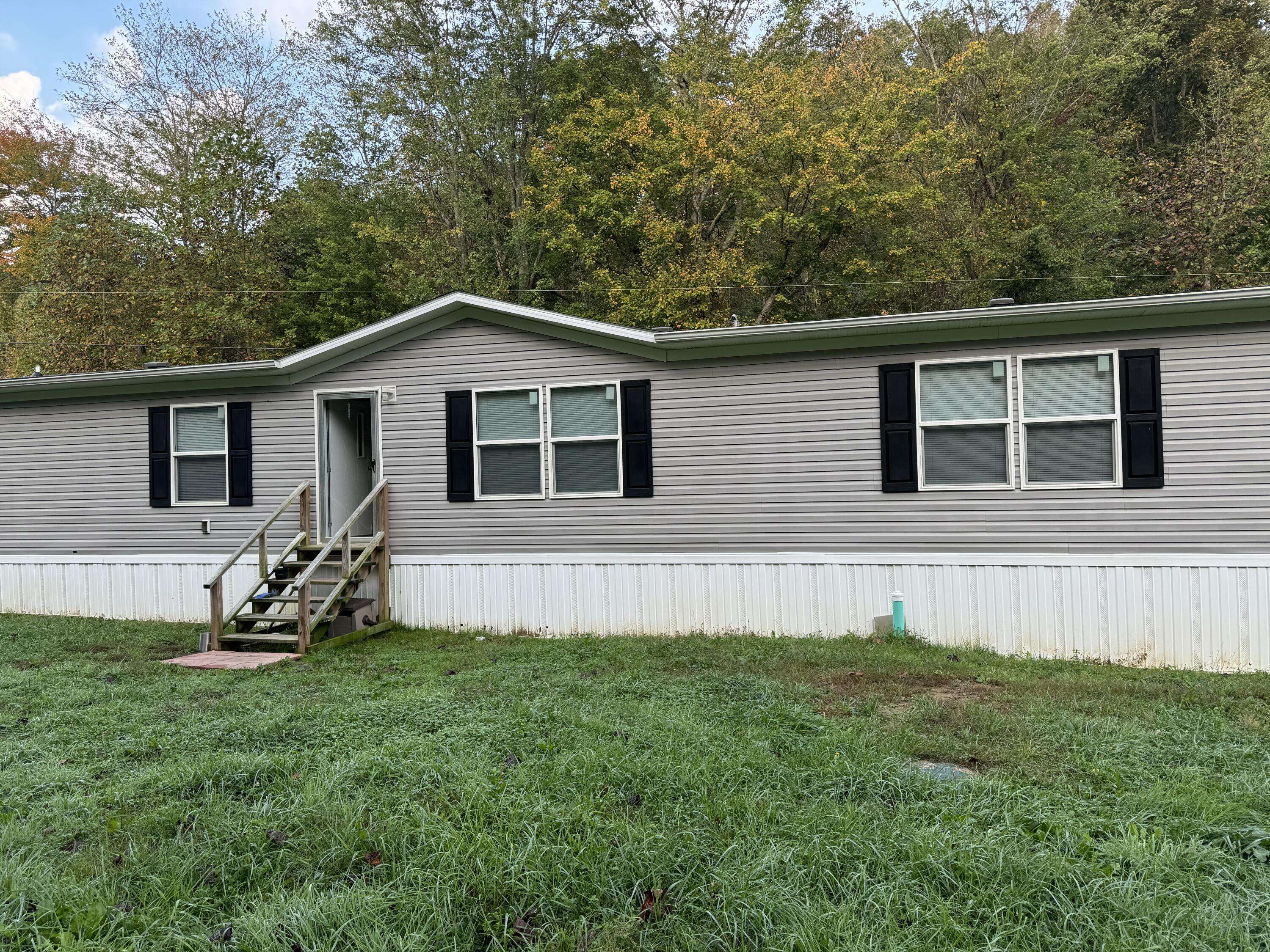 London, KY 40744,15 Renee Lane