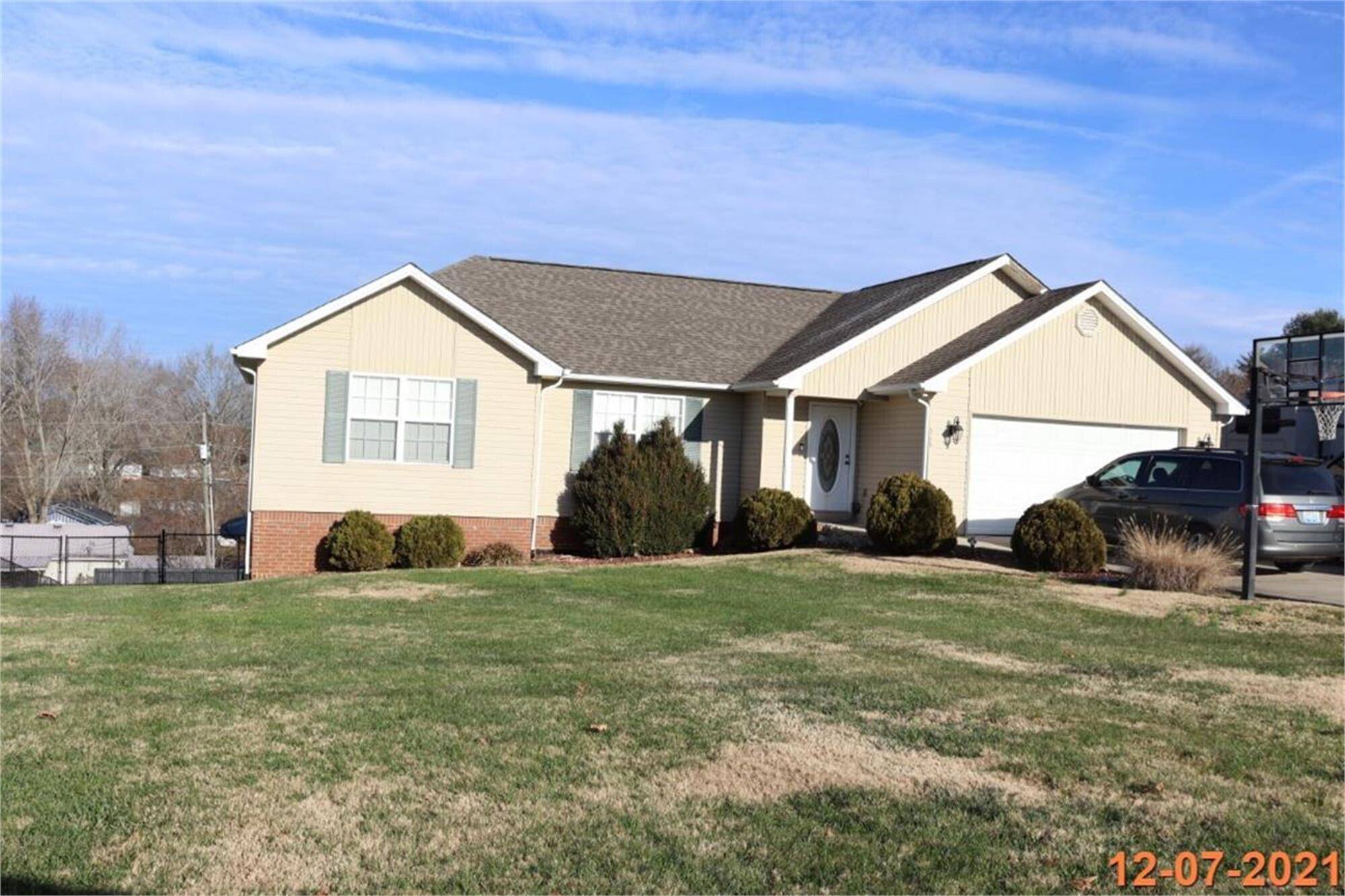 Nancy, KY 42544,565 Prather Drive