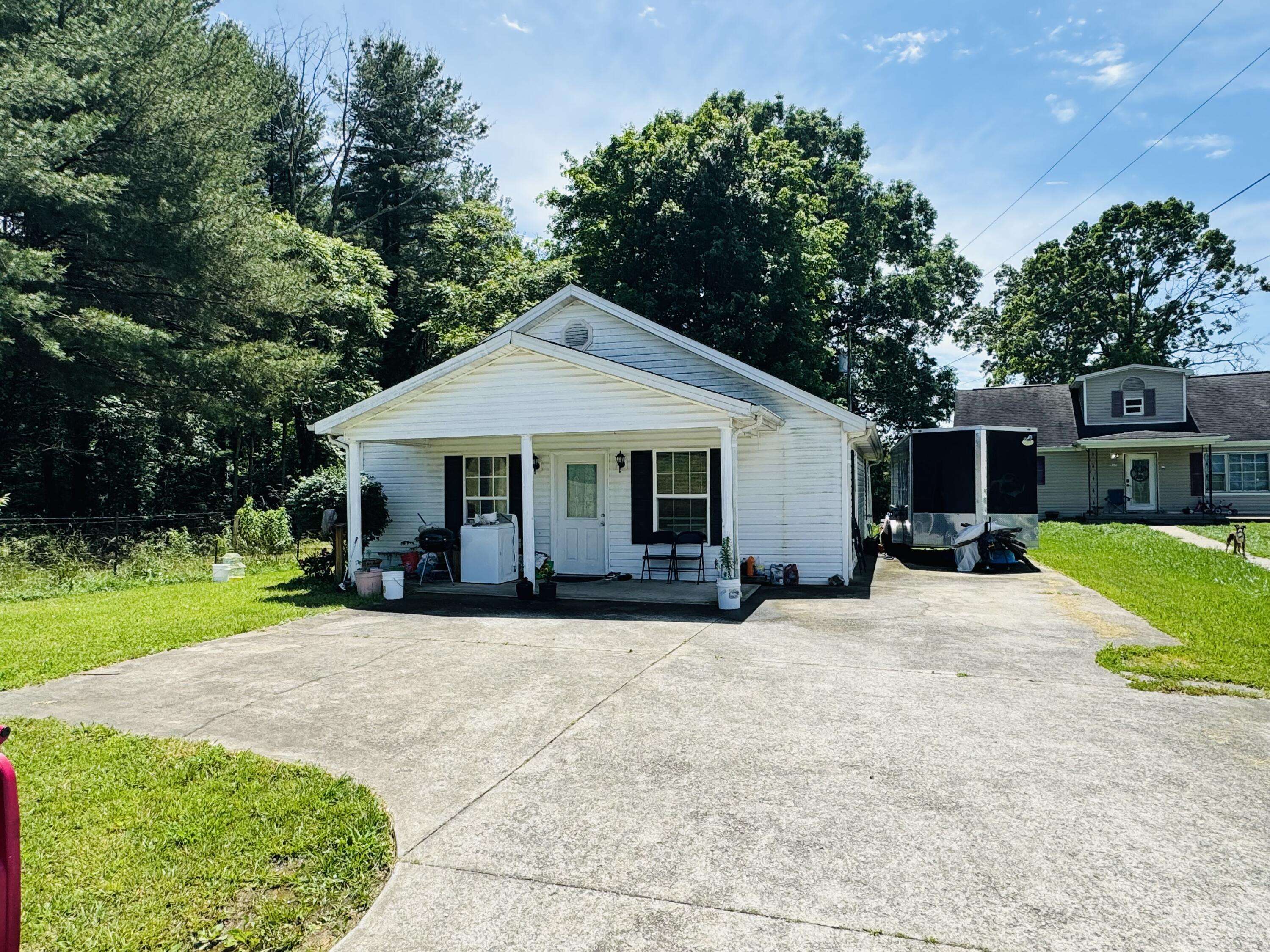 Keavy, KY 40737,1563 hwy 312