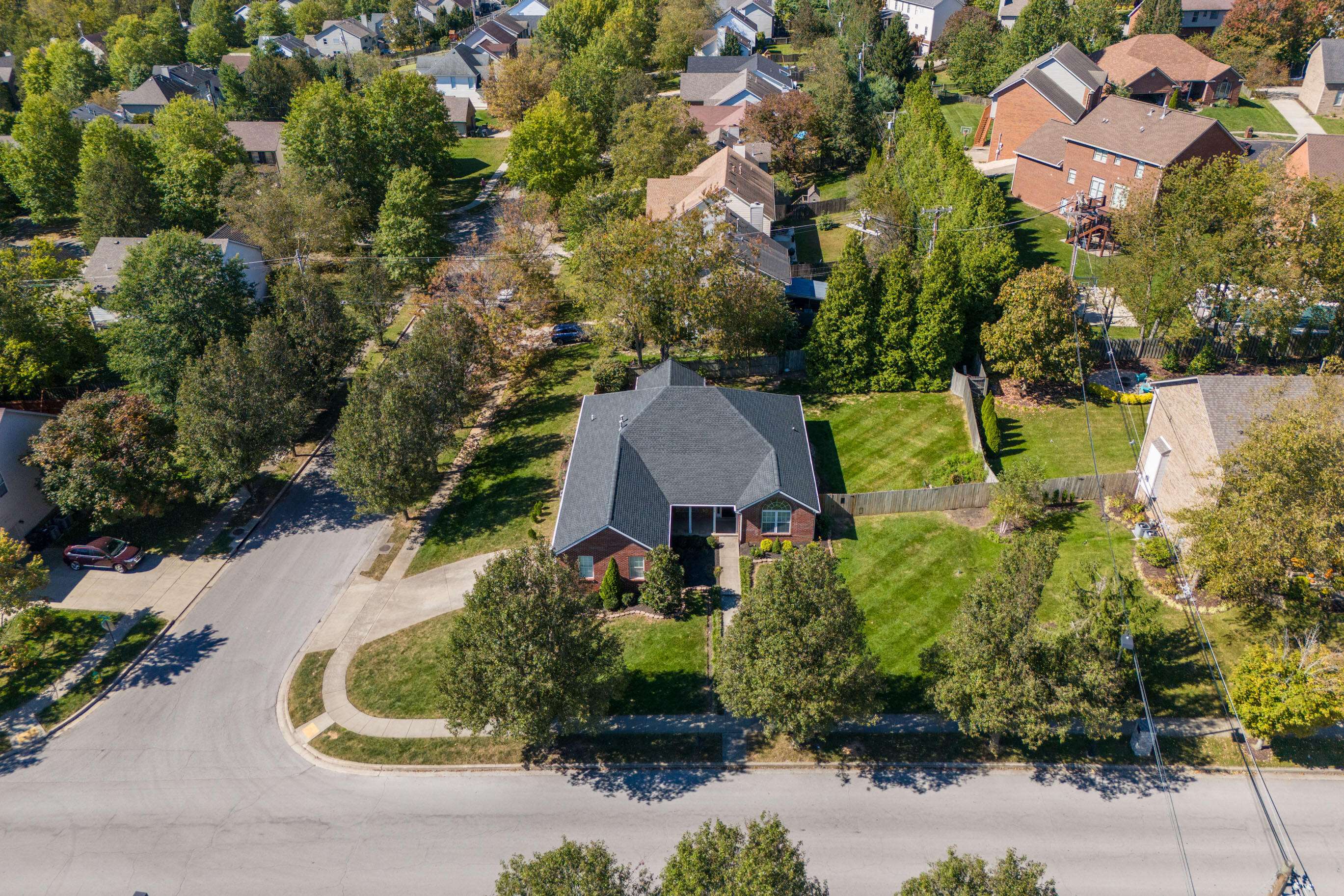 Lexington, KY 40515,4377 Brookridge Drive