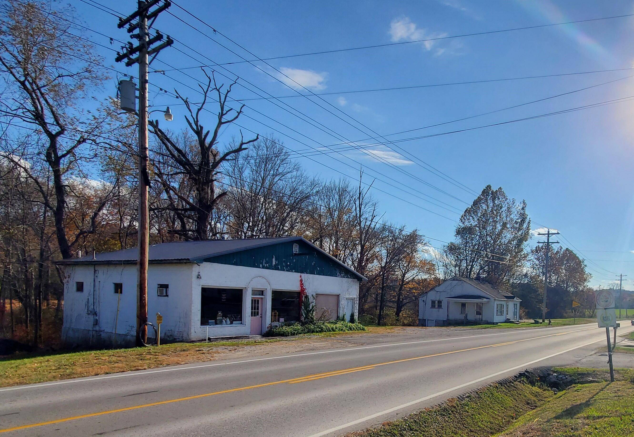 Annville, KY 40402,3367 Highway 3630