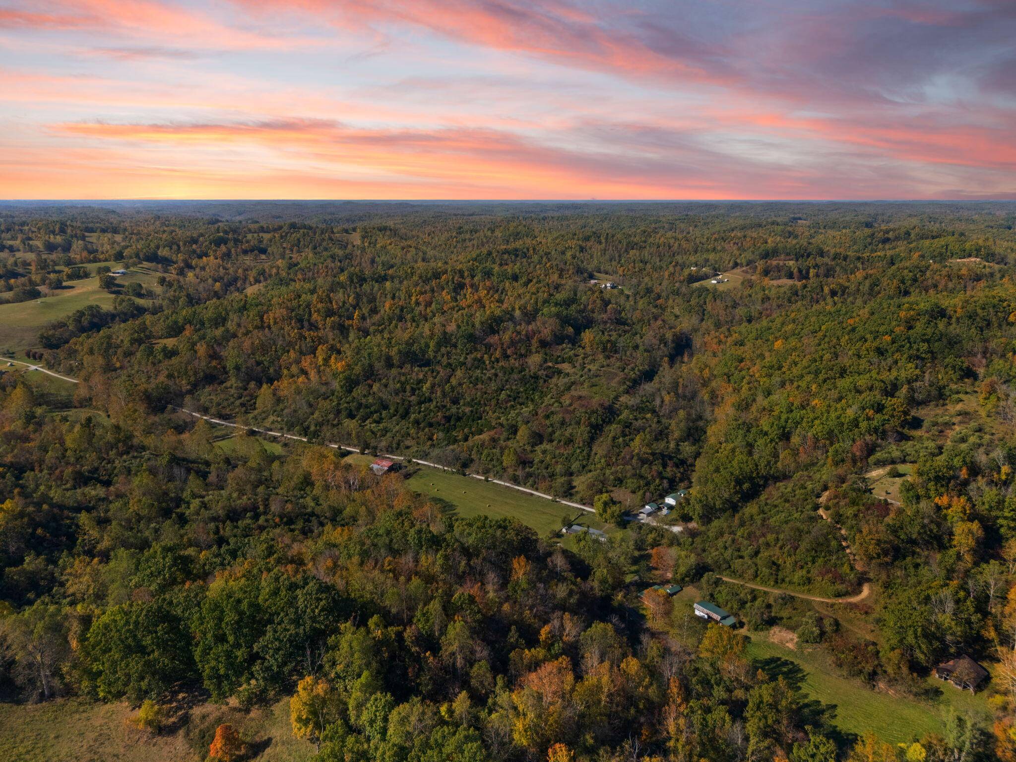 Louisa, KY 41230,27 All Horn Branch Road