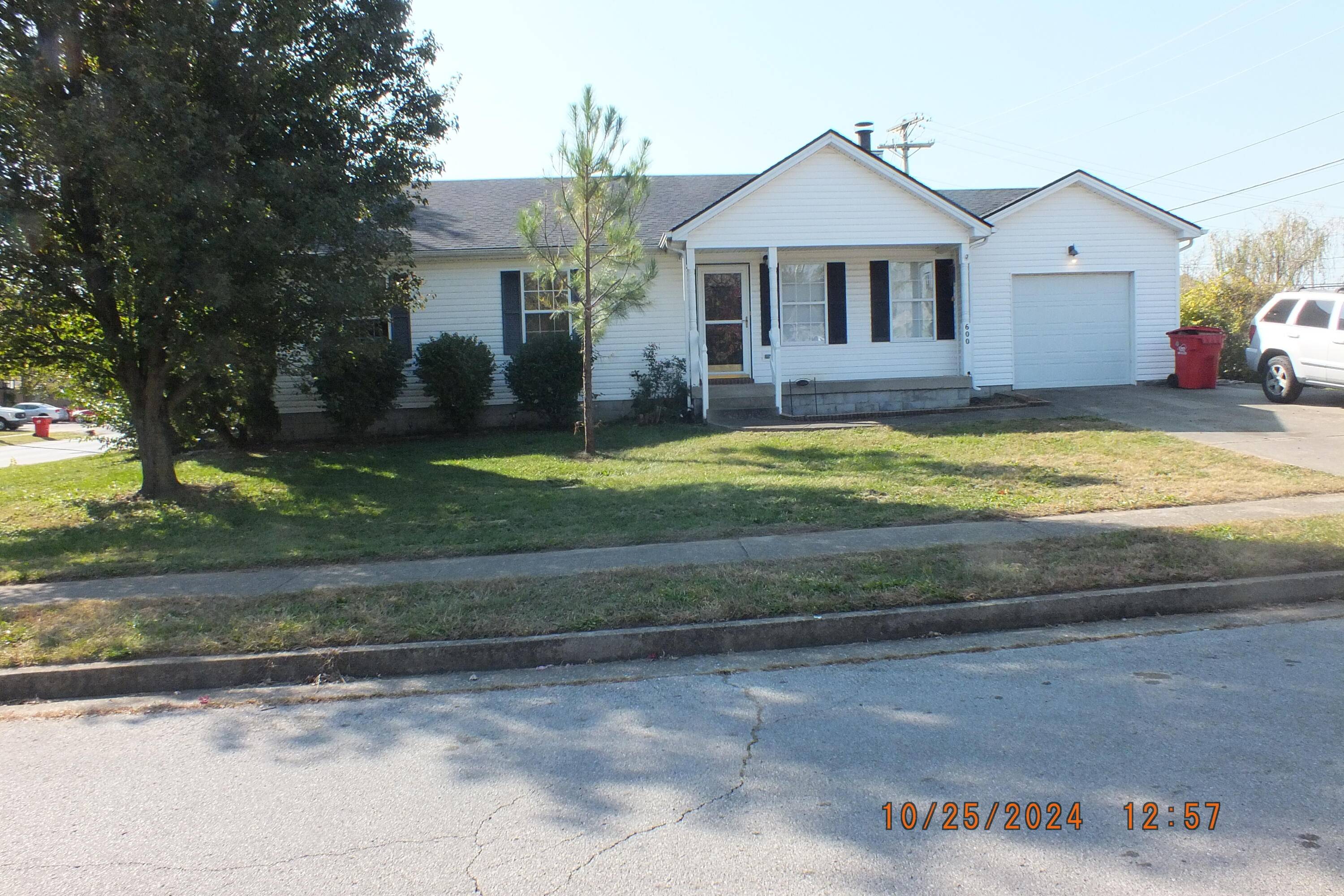 Nicholasville, KY 40356,600 Pinoak Drive