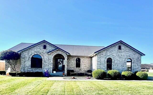 Prestonsburg, KY 41653,1140 Crestwood Drive